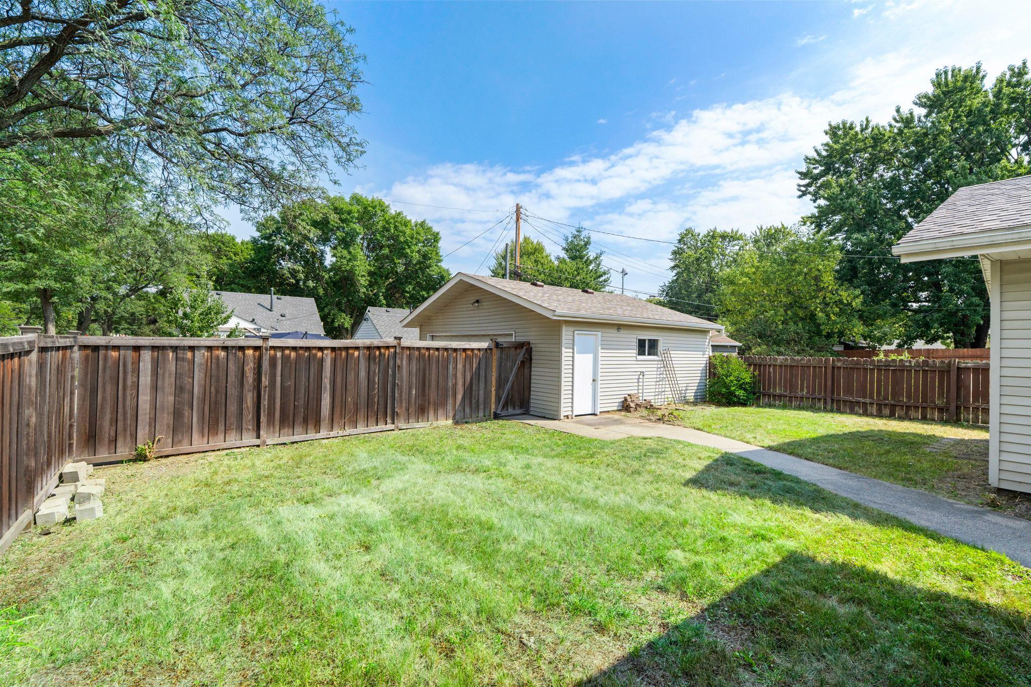 6001 Washburn Avenue S Property Photo 50