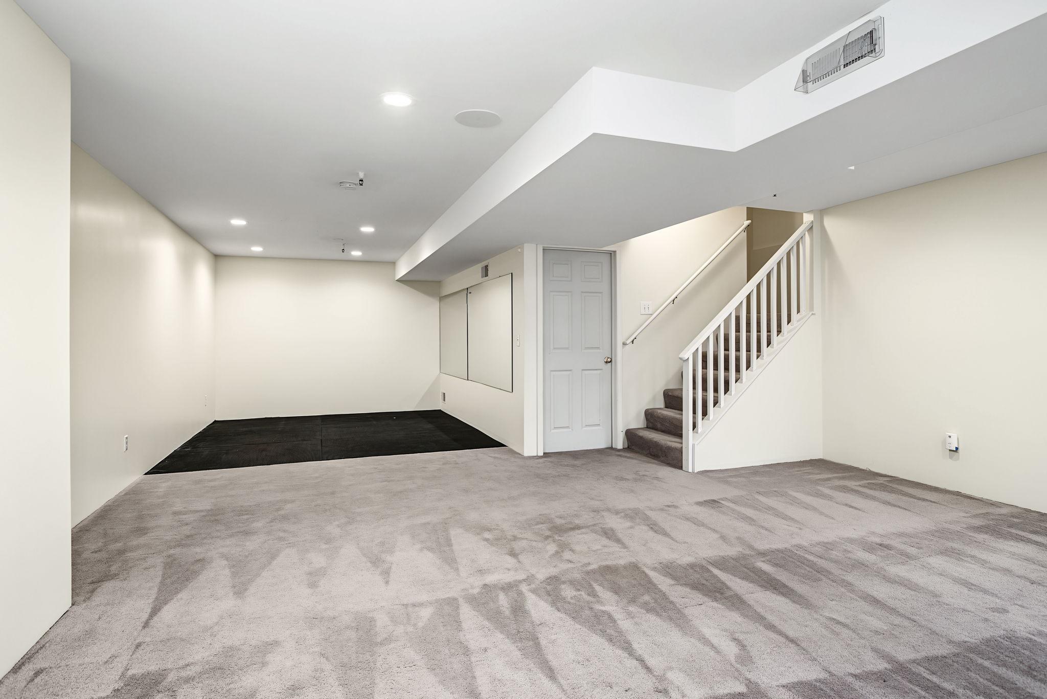 225 Mount Hope Drive Property Photo 31