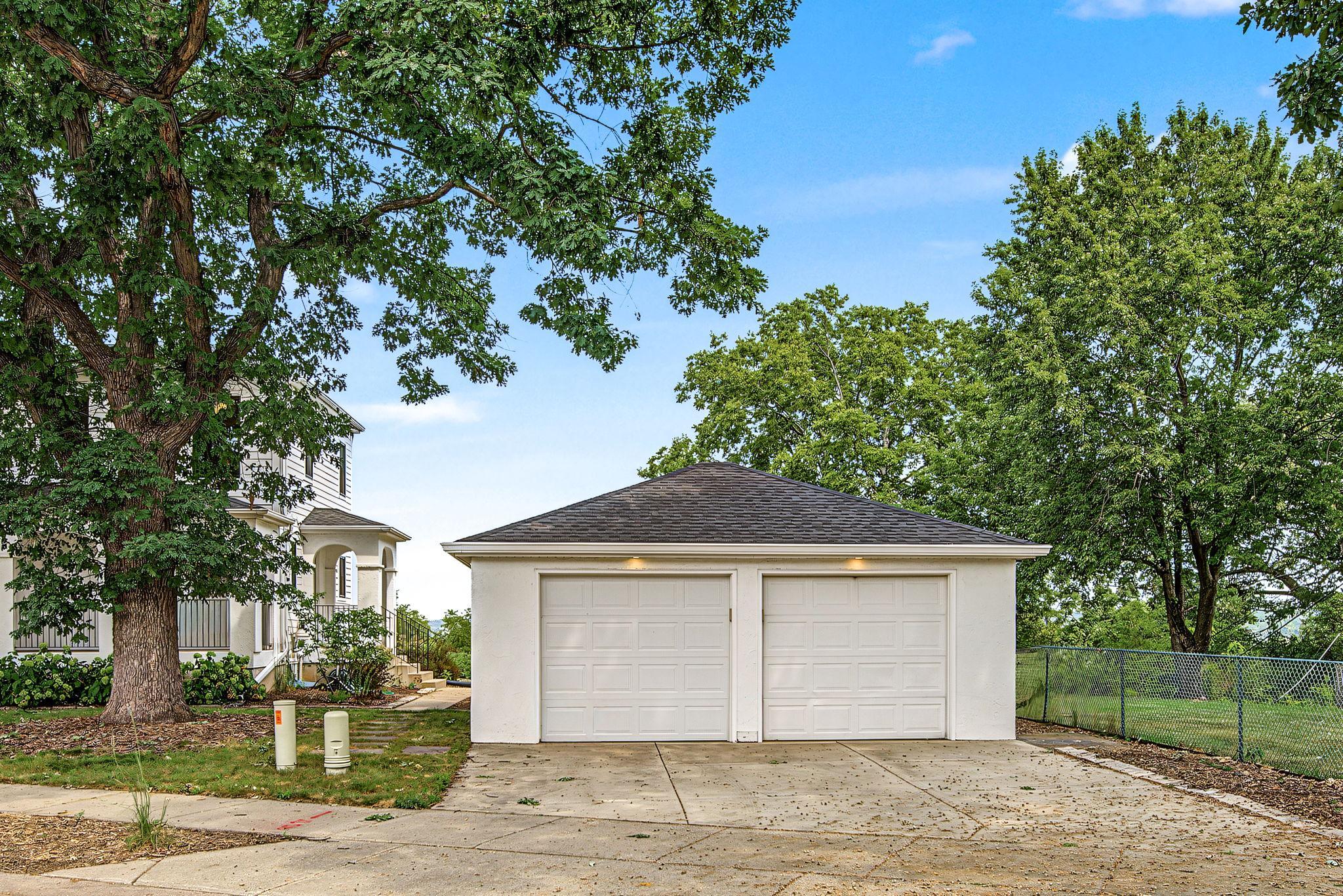 225 Mount Hope Drive Property Photo 40