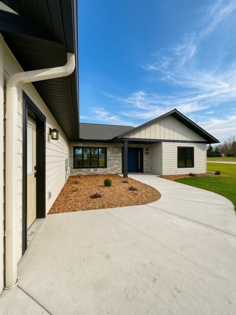115 Barber Circle Property Photo 7