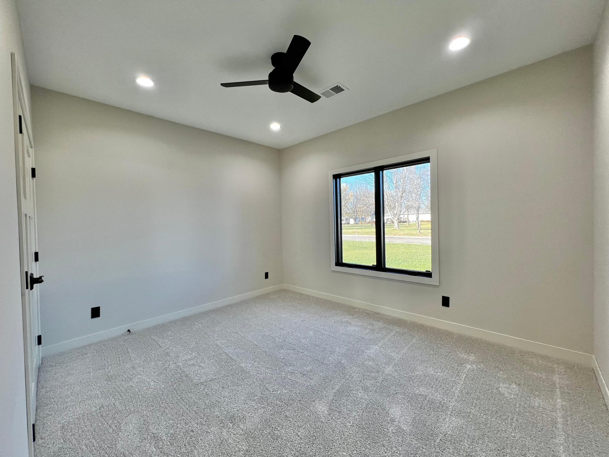 115 Barber Circle Property Photo 24