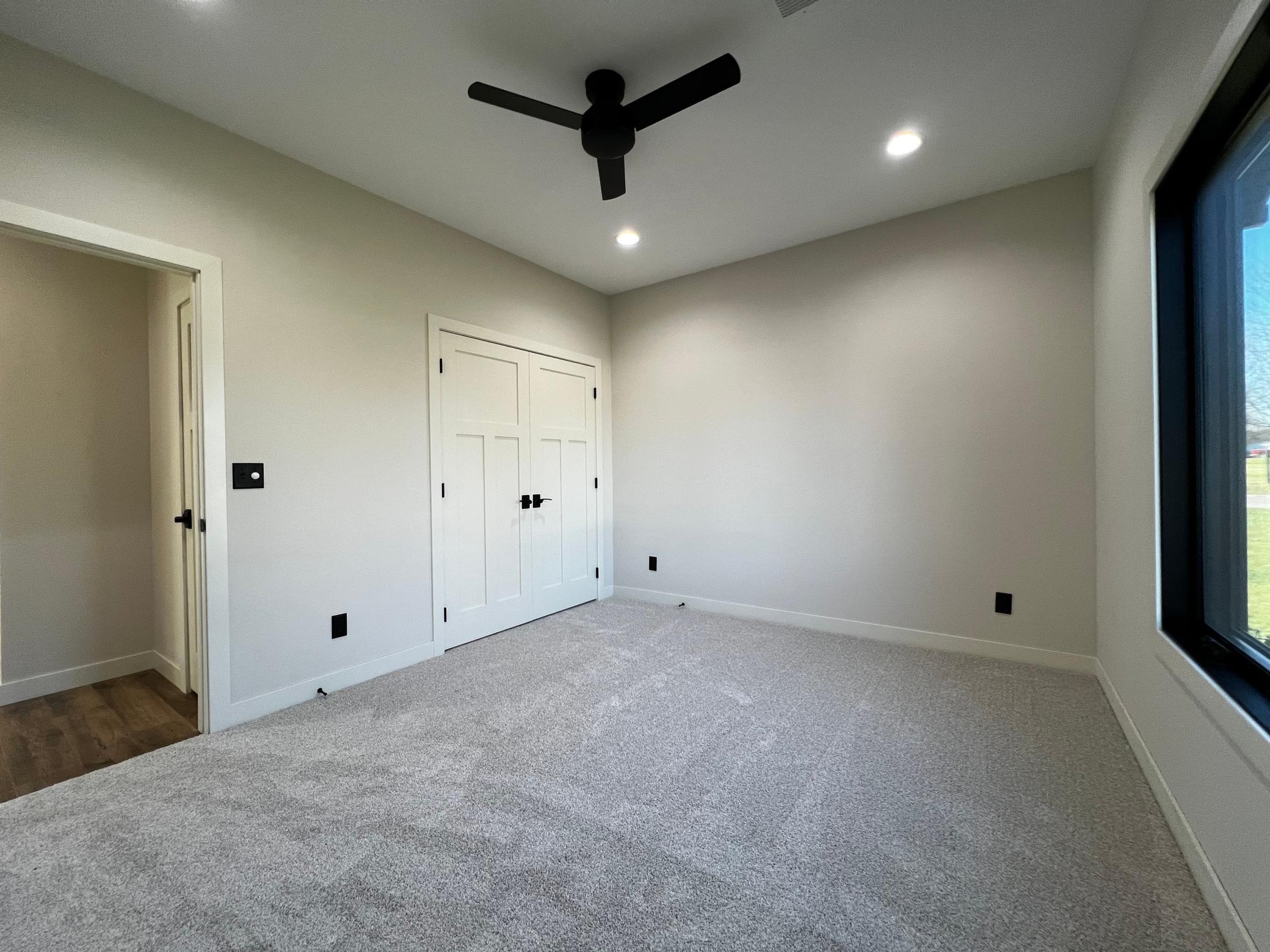 115 Barber Circle Property Photo 25
