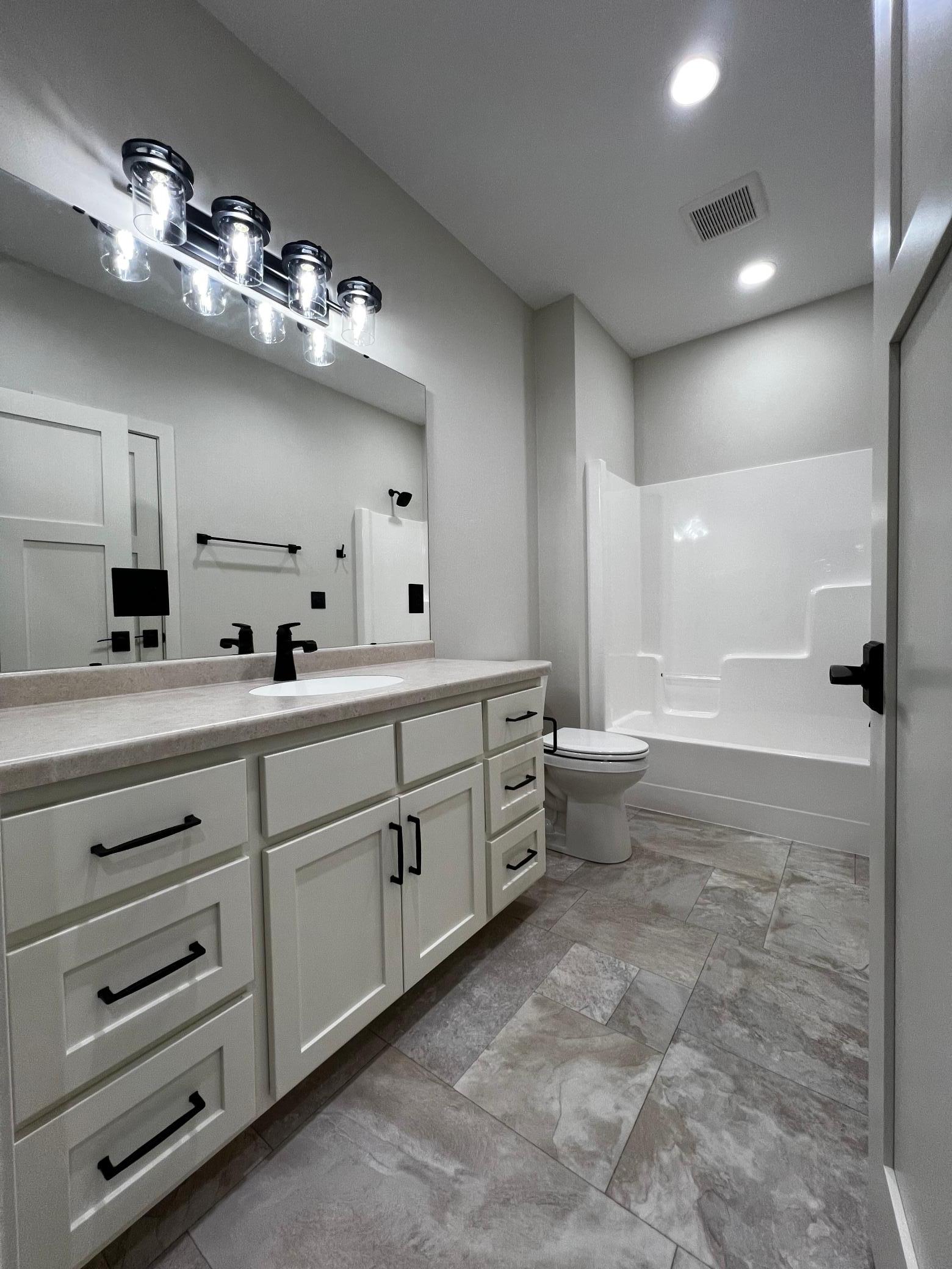 115 Barber Circle Property Photo 27