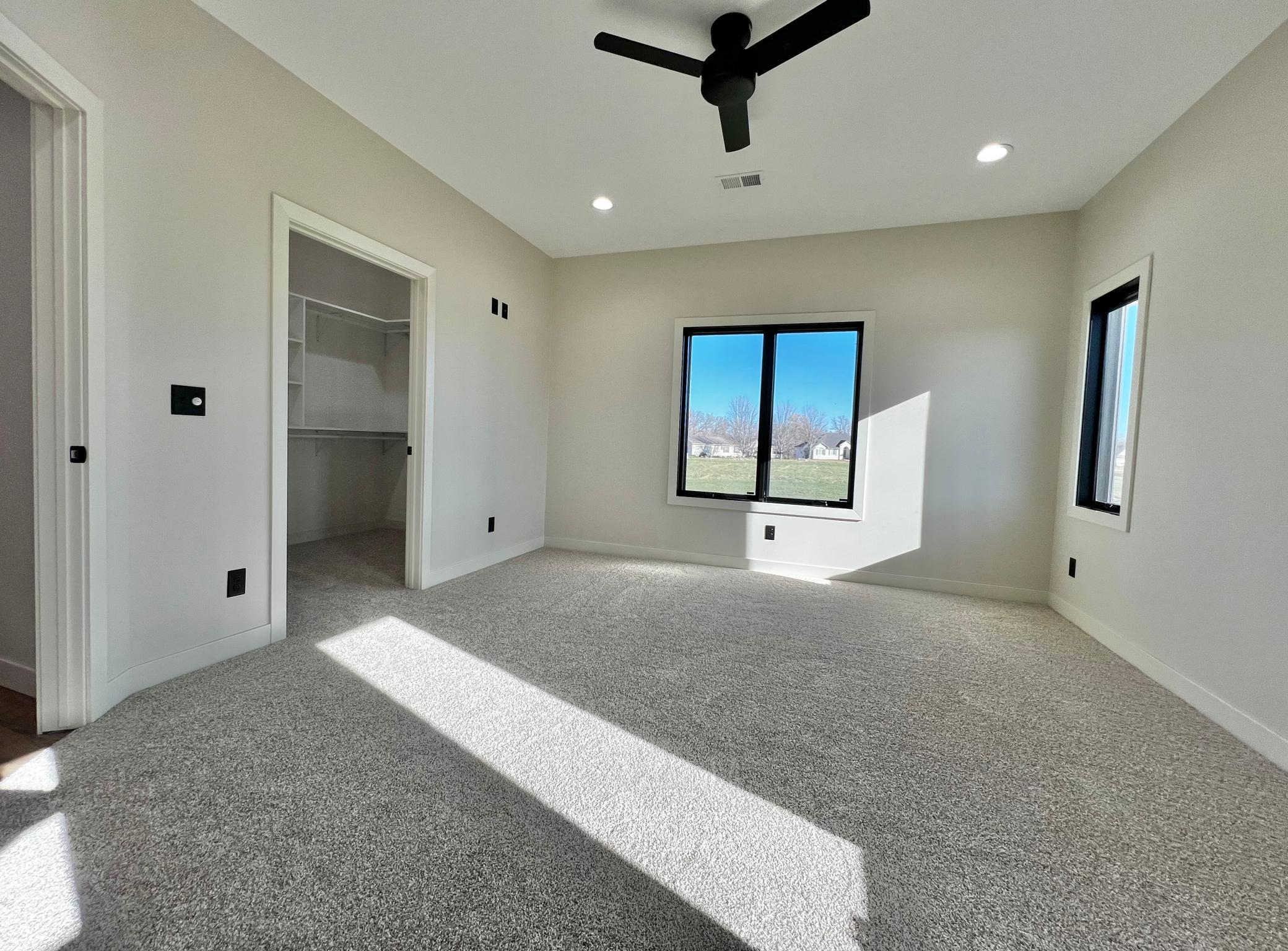 115 Barber Circle Property Photo 37
