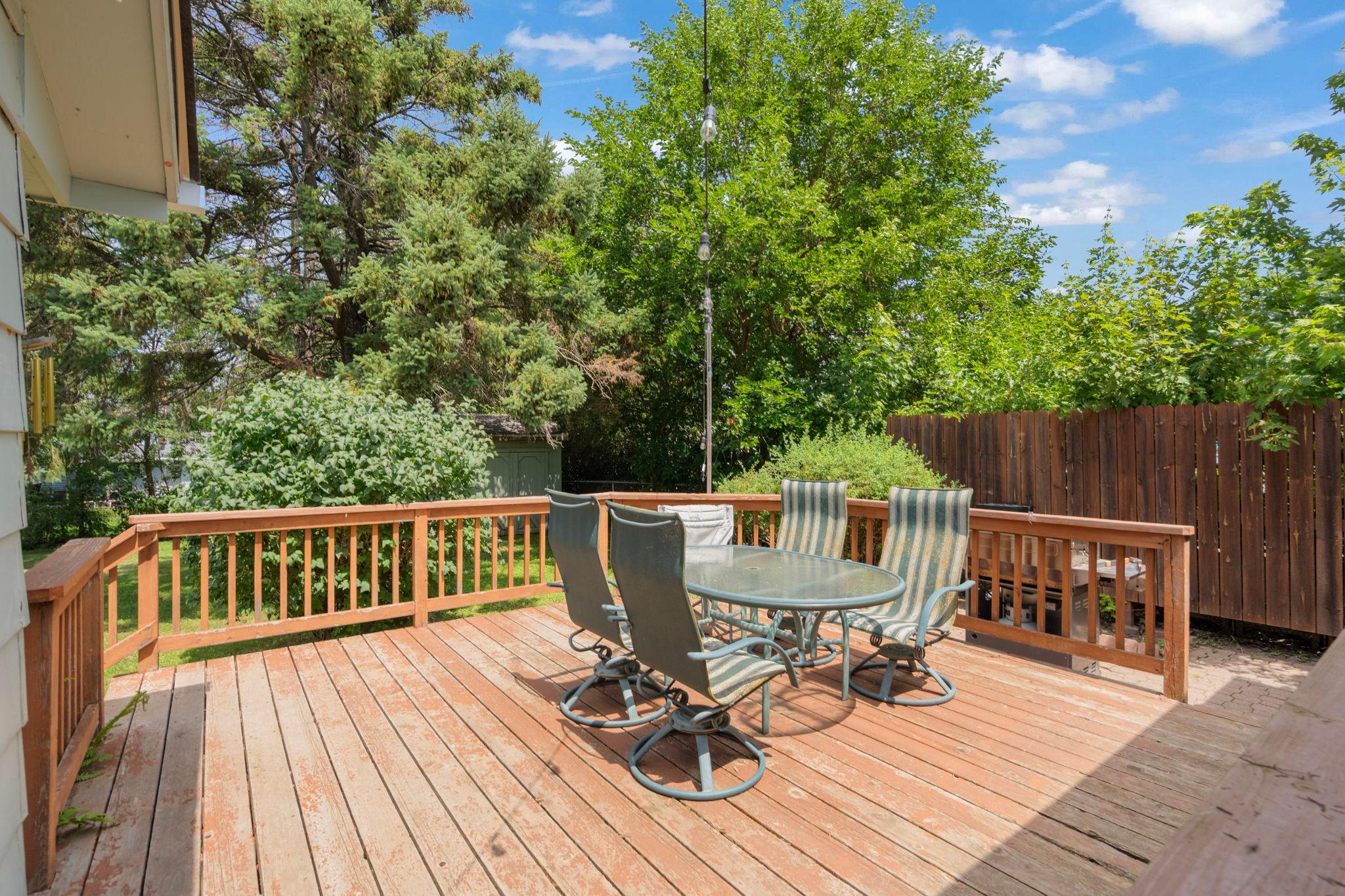 2245 Beam Avenue Property Photo 14