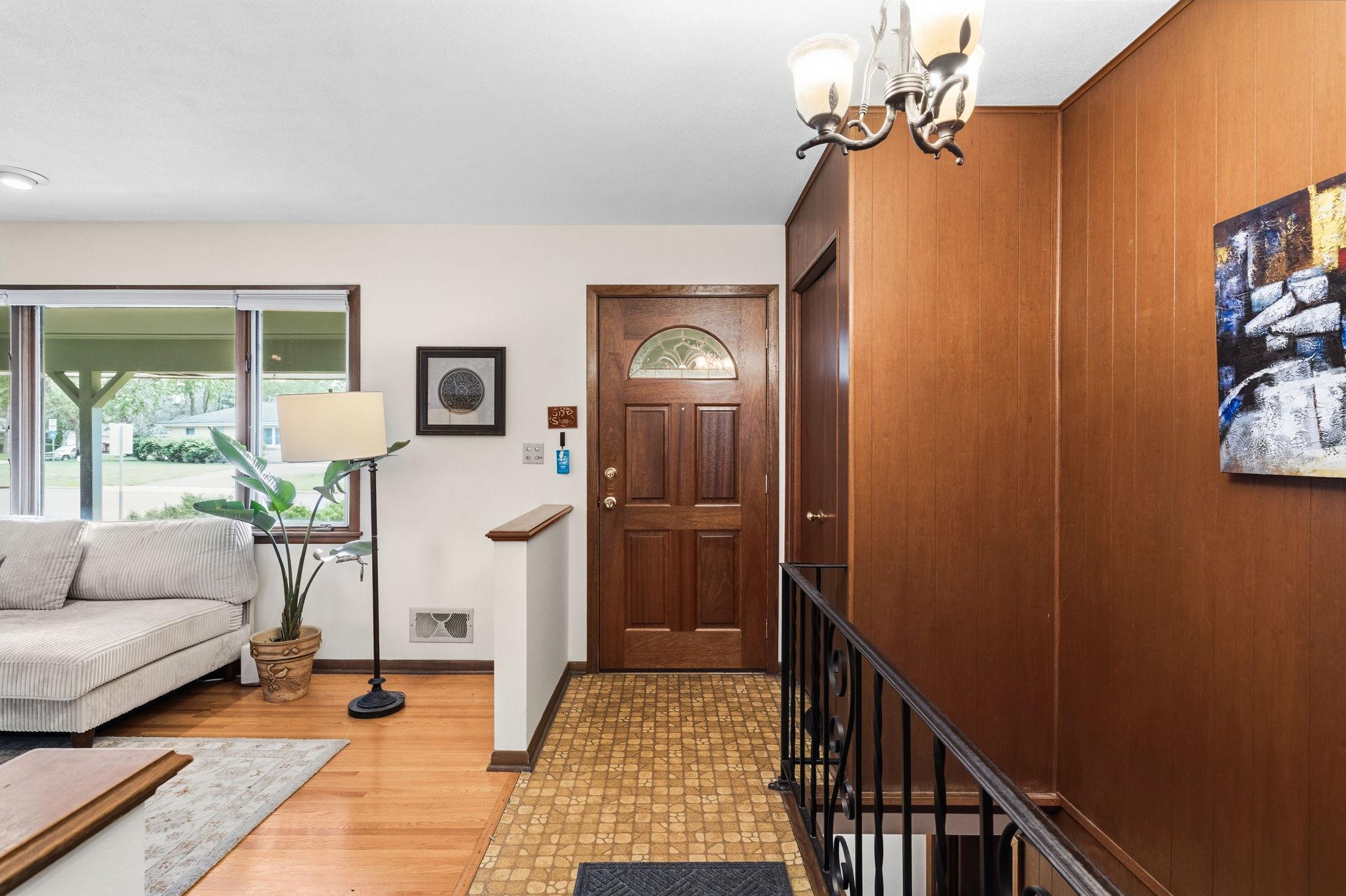2245 Beam Avenue Property Photo 15
