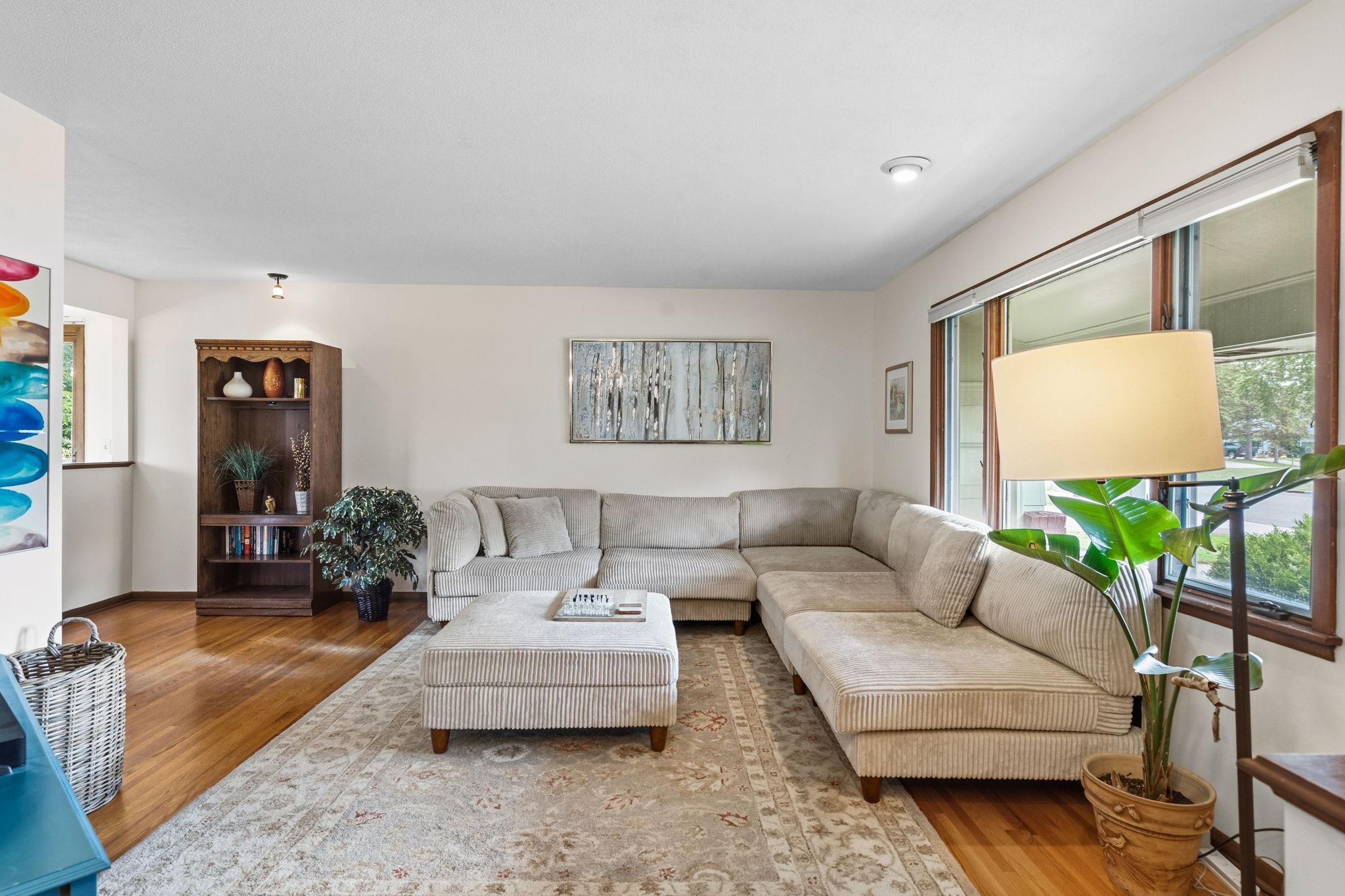 2245 Beam Avenue Property Photo 16
