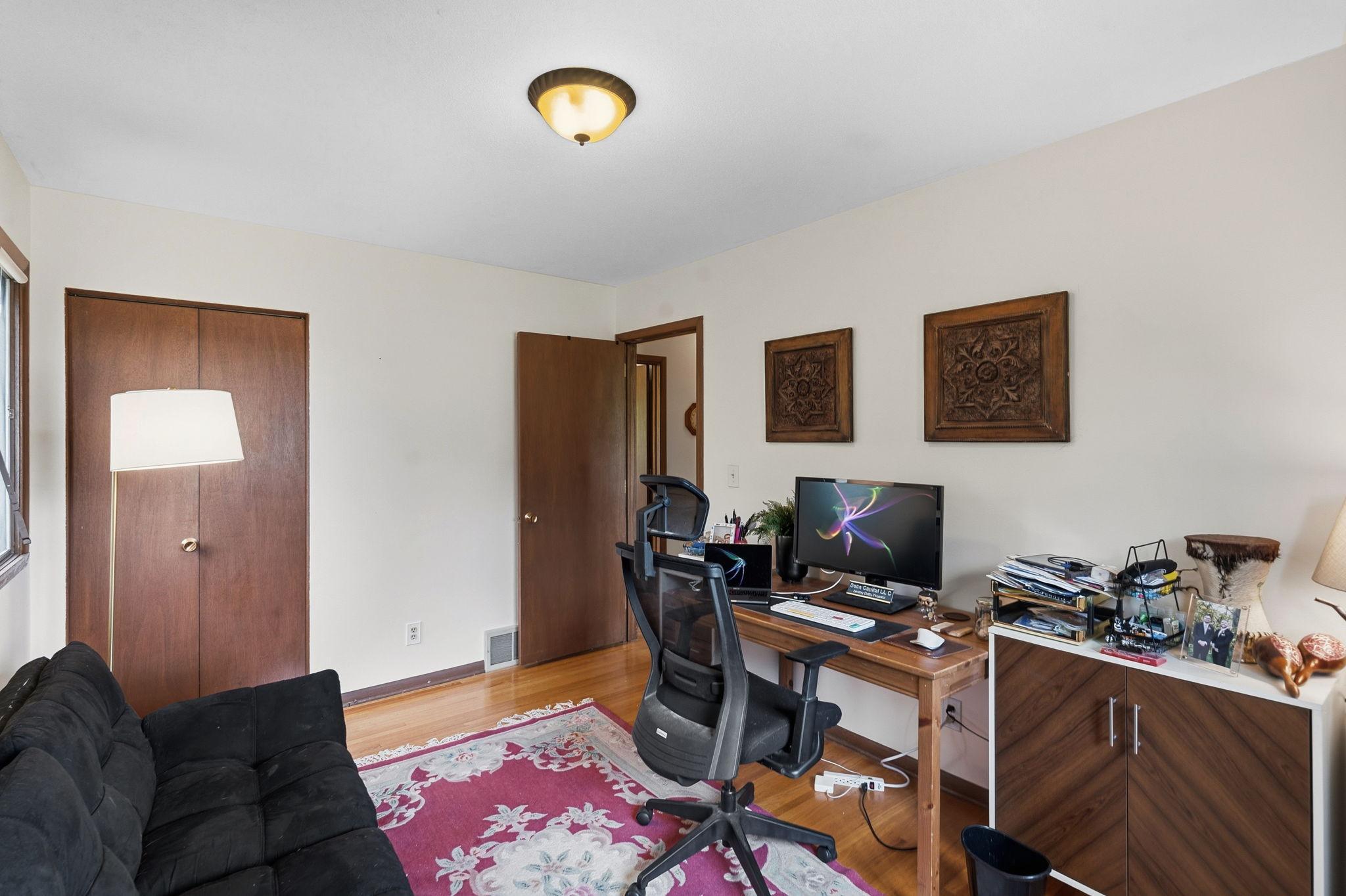2245 Beam Avenue Property Photo 33