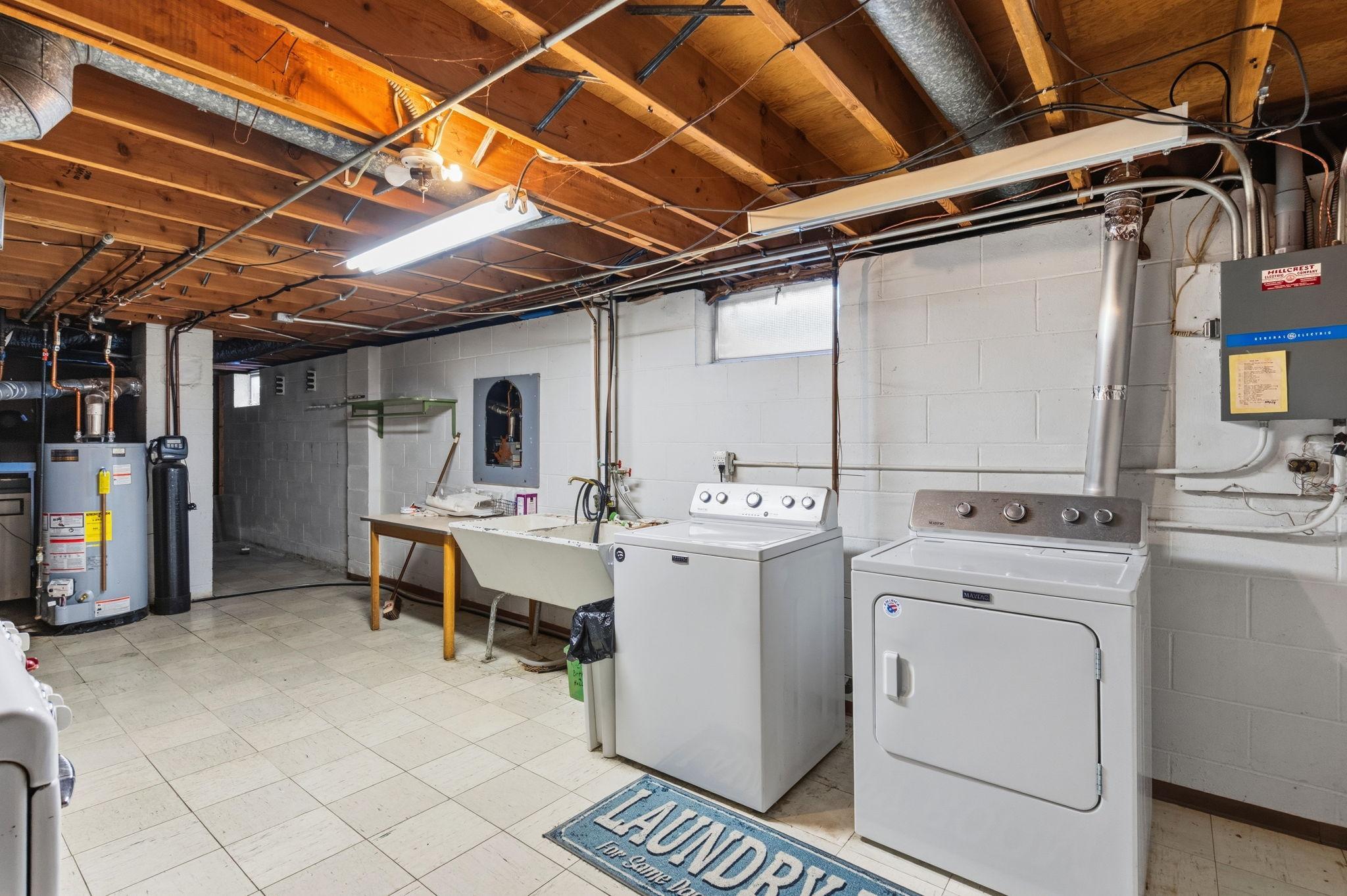 2245 Beam Avenue Property Photo 41