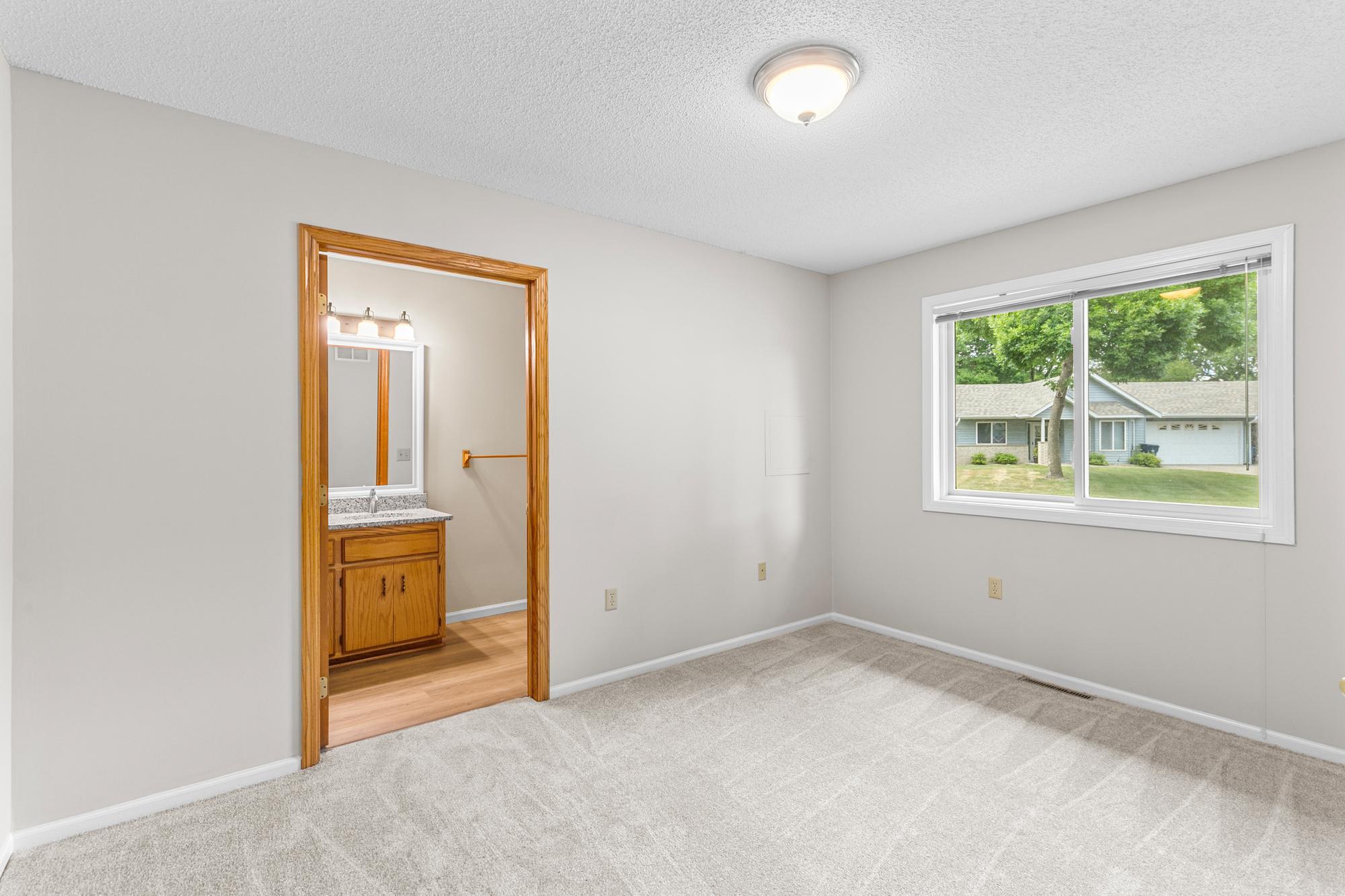 659 Belland Avenue Property Photo 11