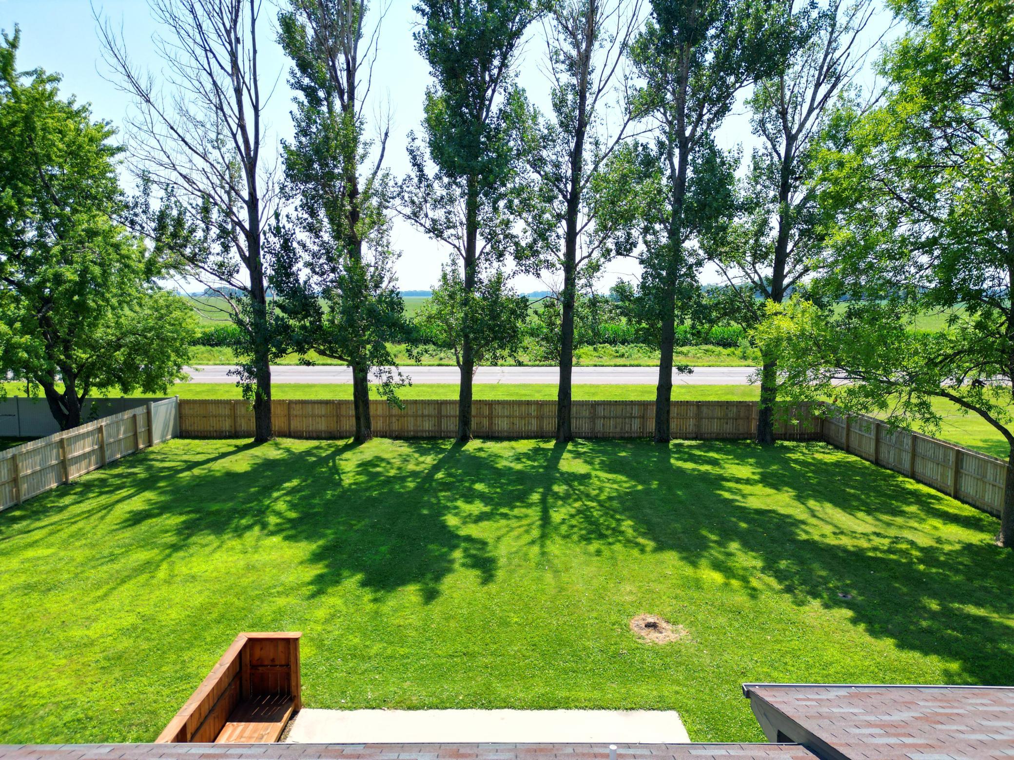916 Birch Avenue W Property Photo 30