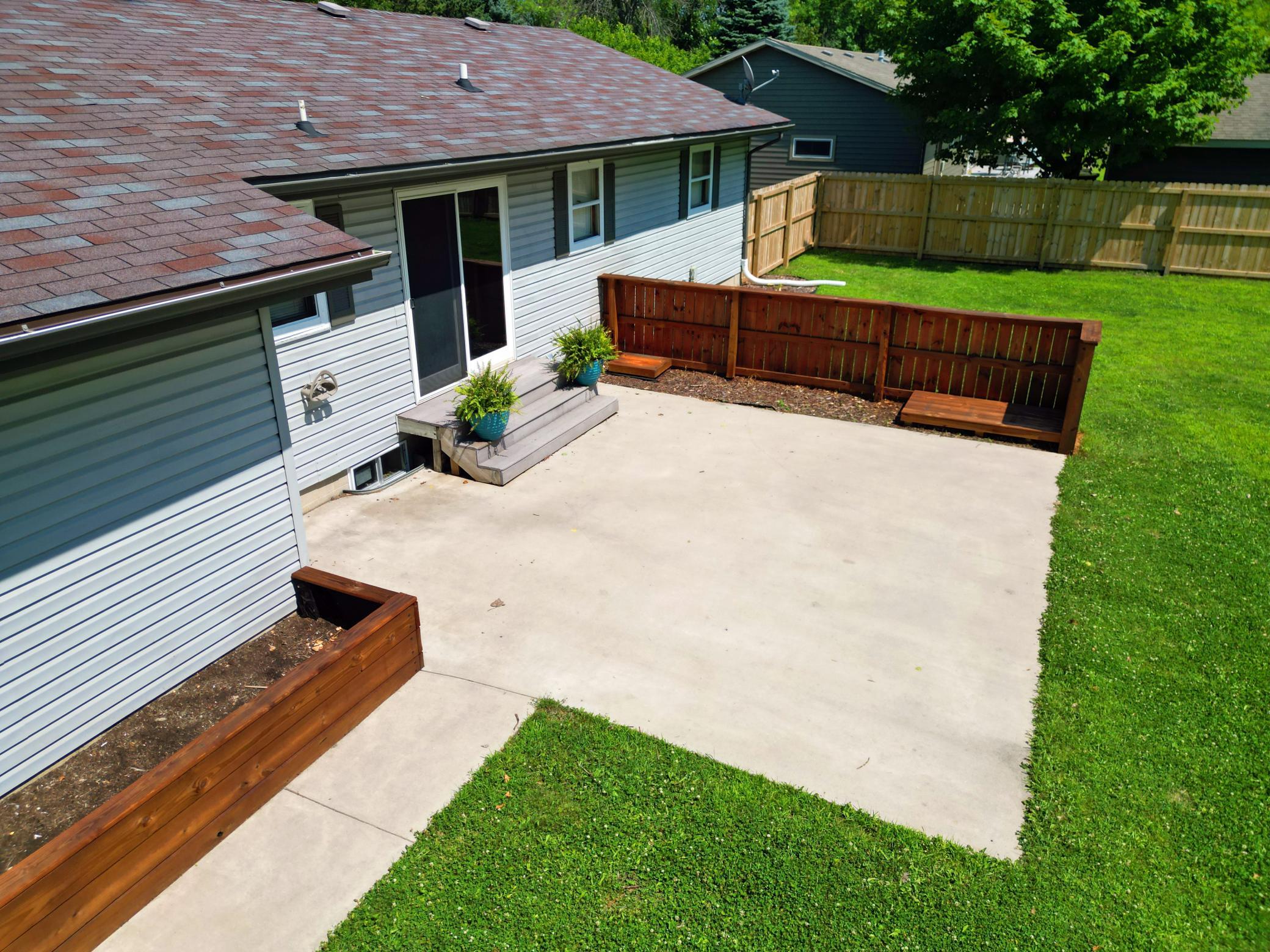 916 Birch Avenue W Property Photo 34