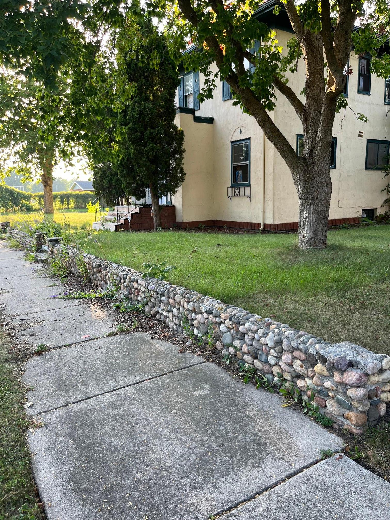 629 2nd Street S Property Photo 15