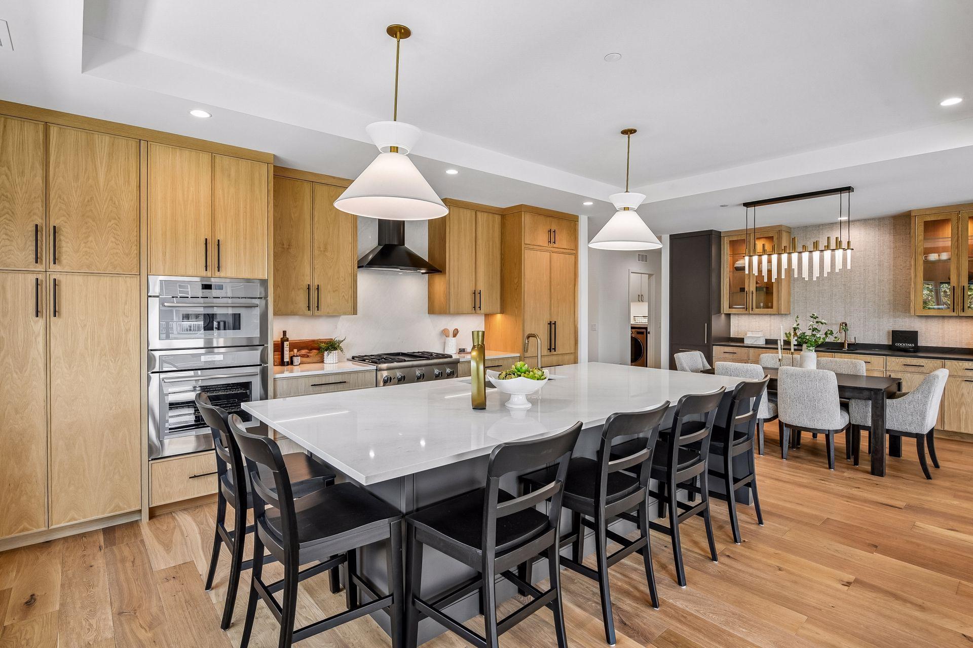 150 Broadway Avenue S 2b Property Photo 6