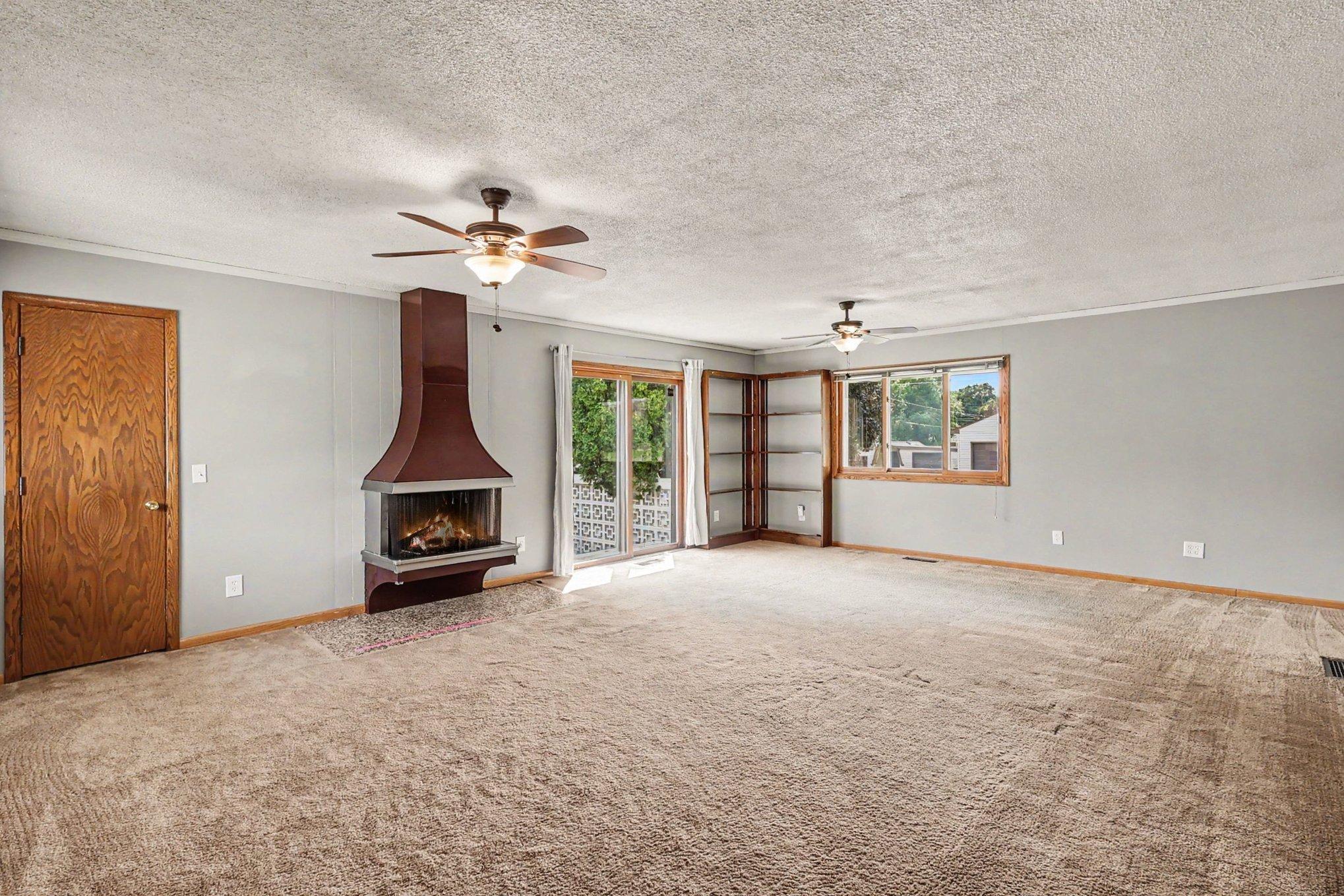 2842 Lexington Avenue S Property Photo 11