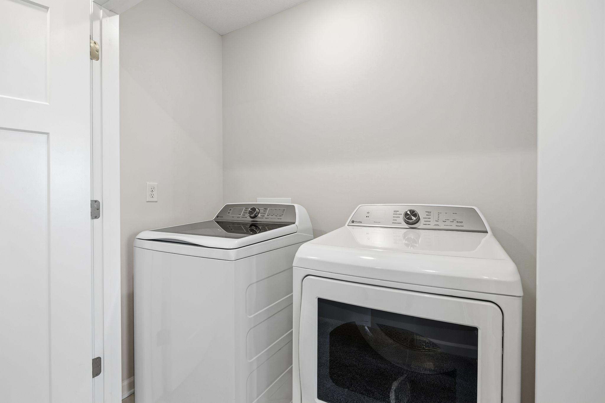 2744 Kepler Avenue Ne Property Photo 25