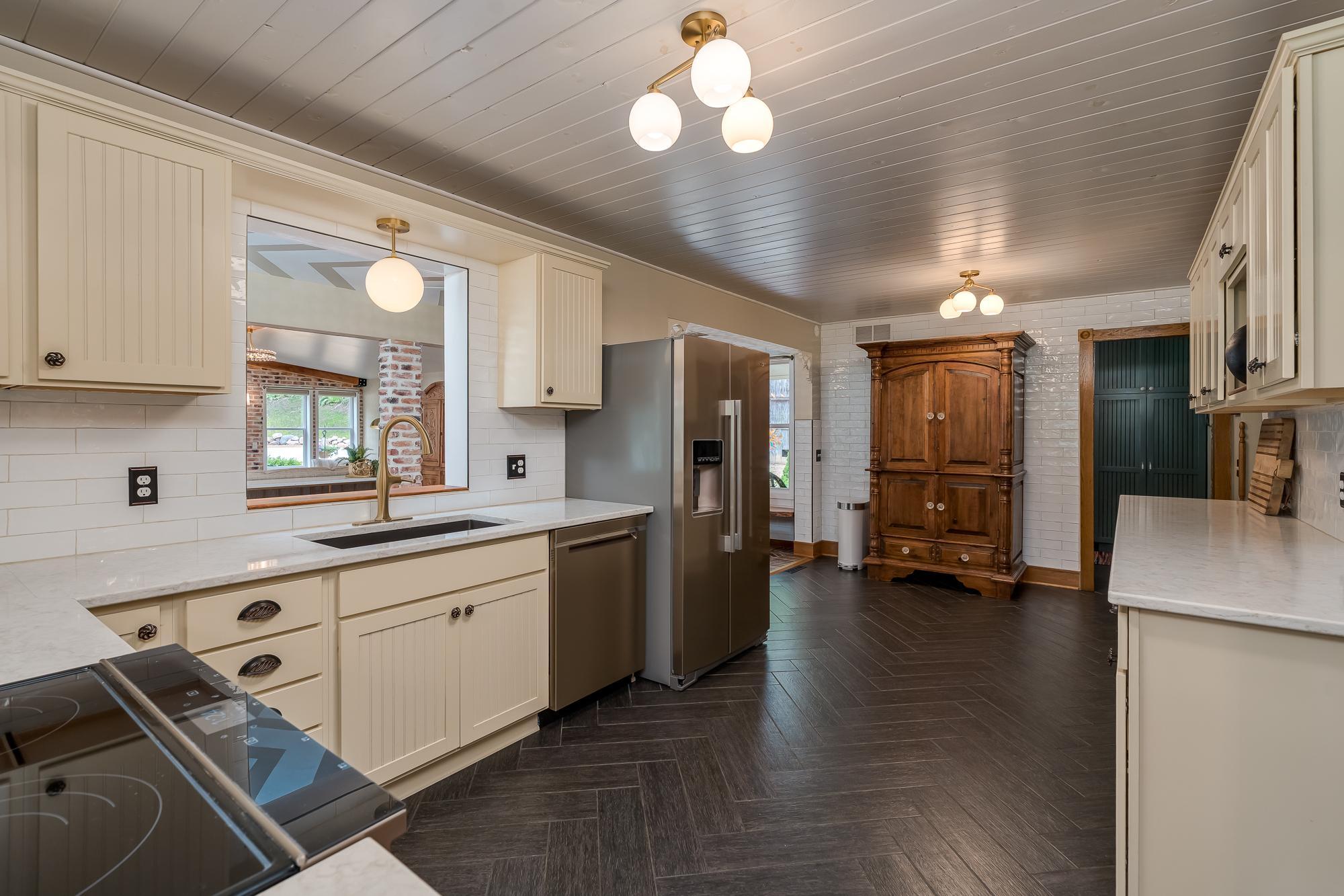 48194 Old River Bluff Road Property Photo 40