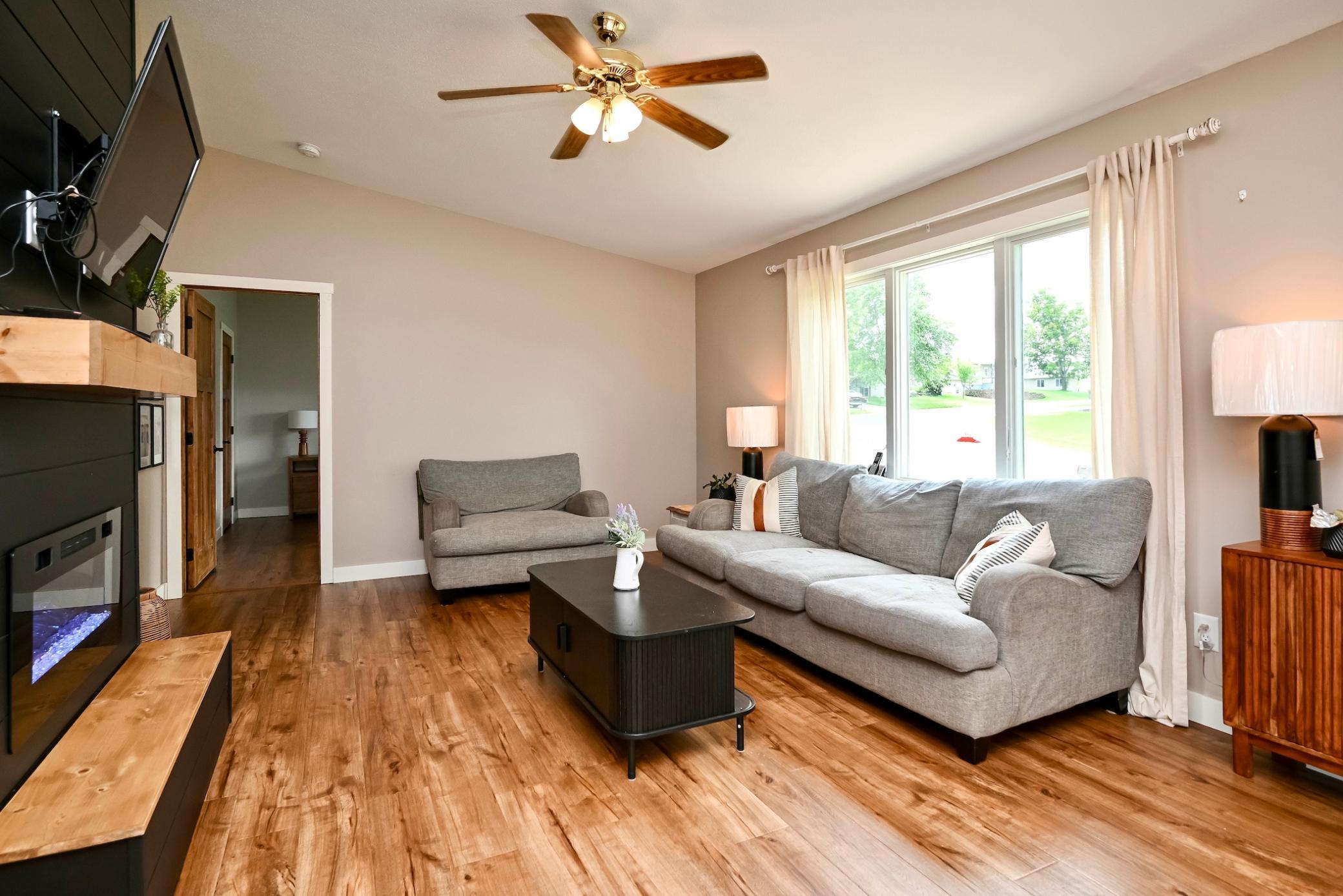 206 Park Avenue Property Photo 5
