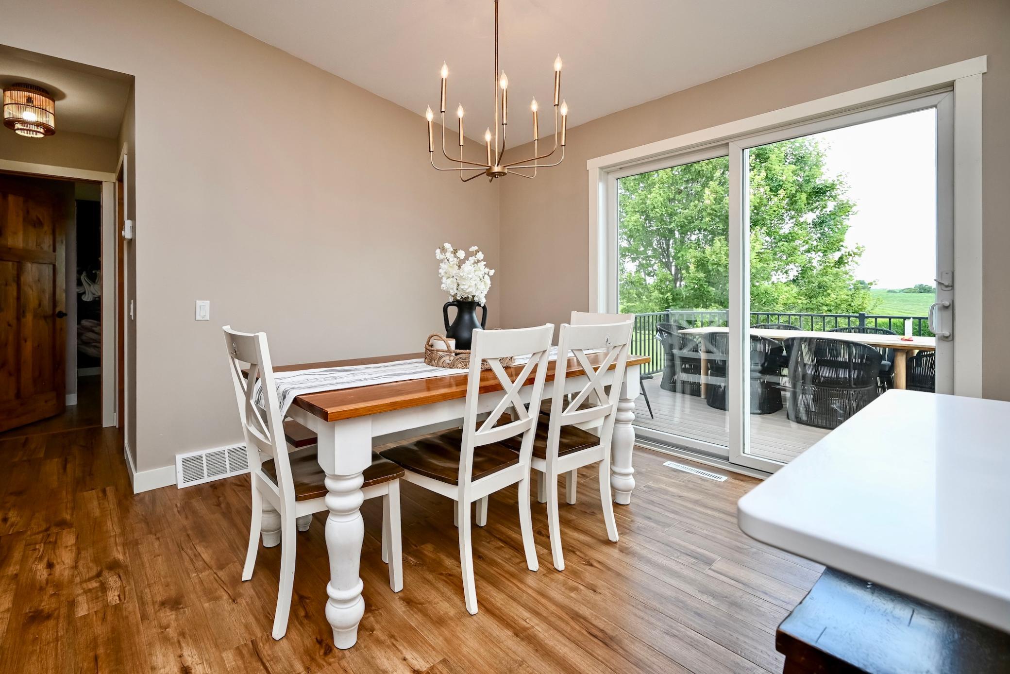 206 Park Avenue Property Photo 6