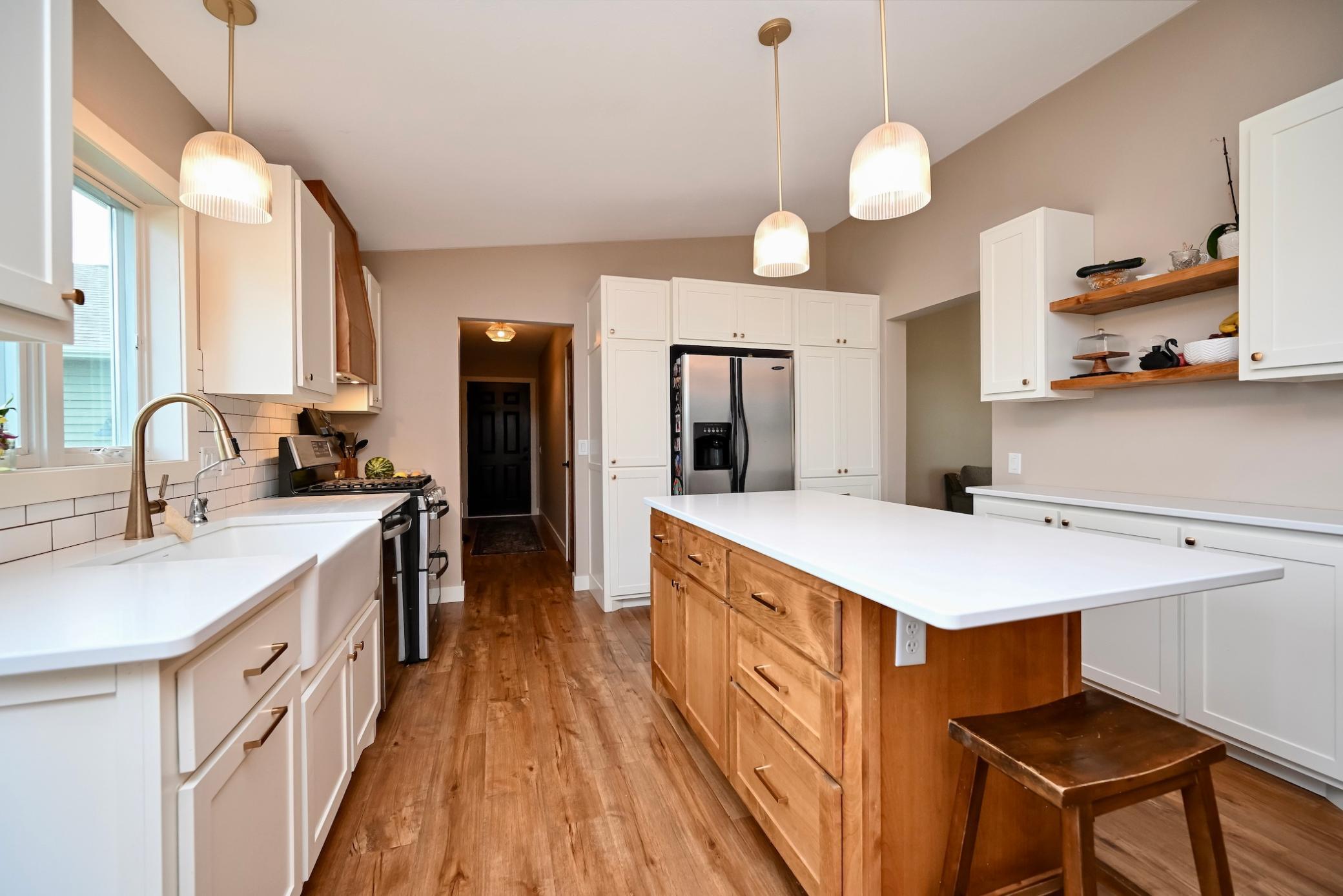 206 Park Avenue Property Photo 7