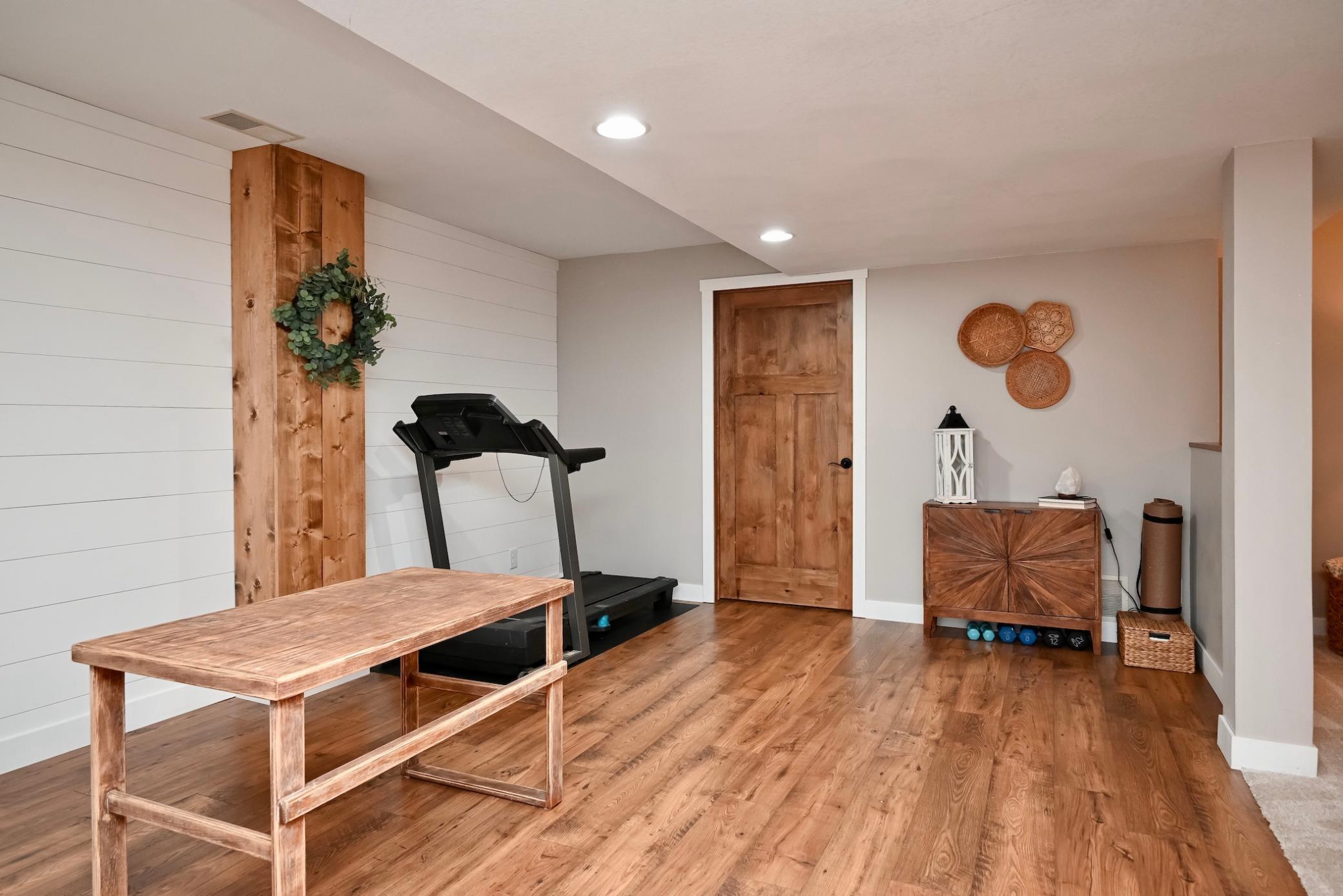 206 Park Avenue Property Photo 27