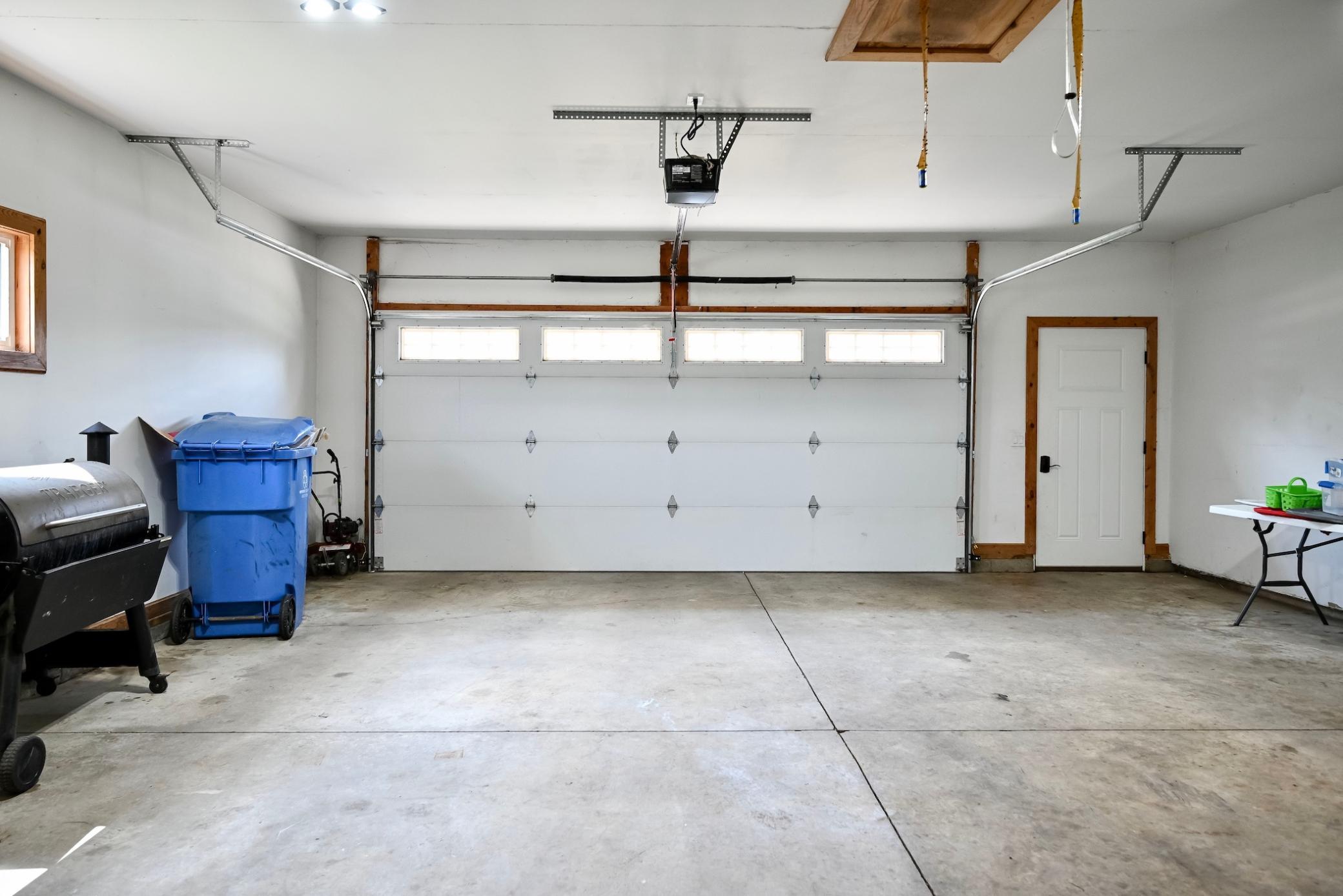 206 Park Avenue Property Photo 33
