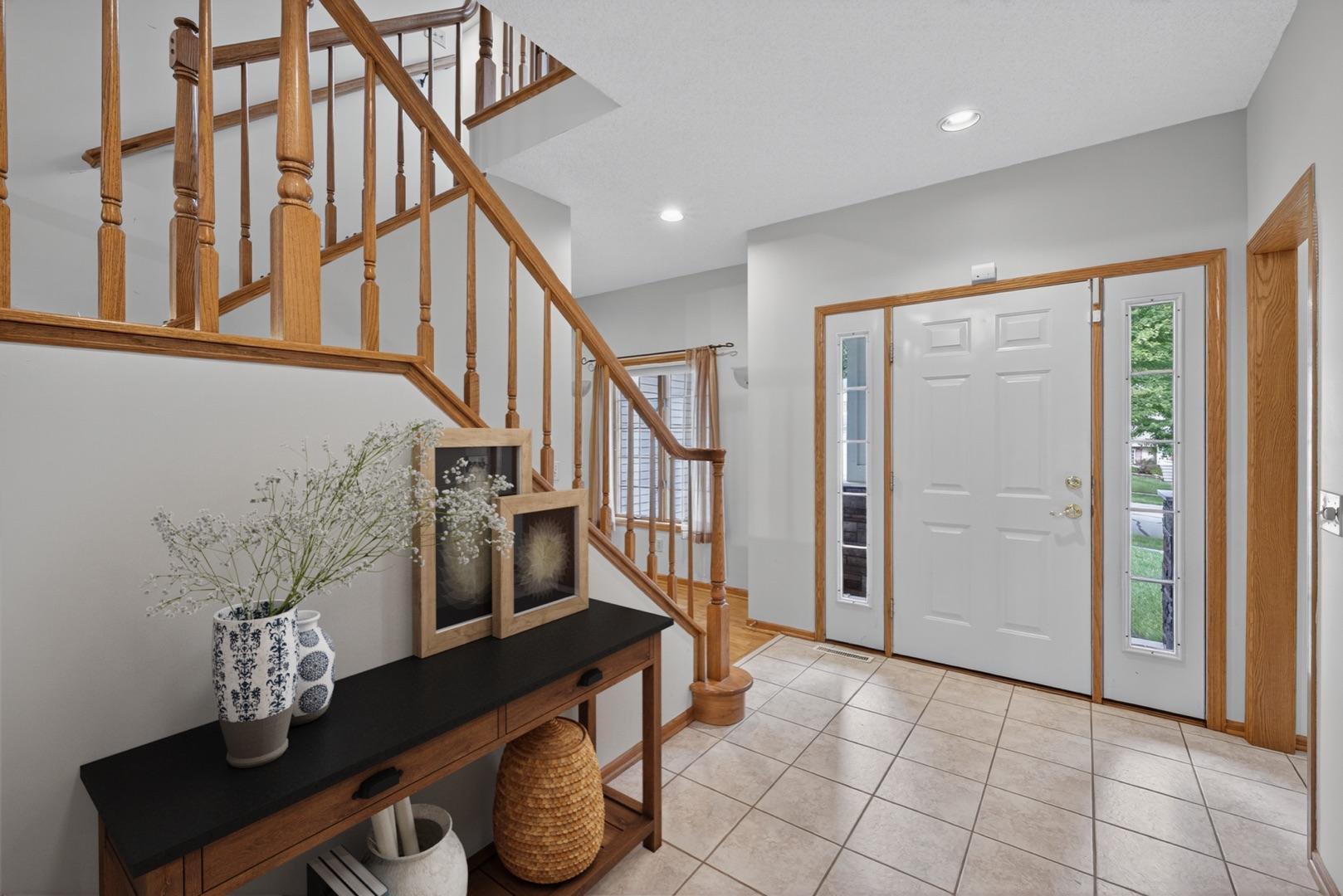 2032 Fox Valley Drive Sw Property Photo 5