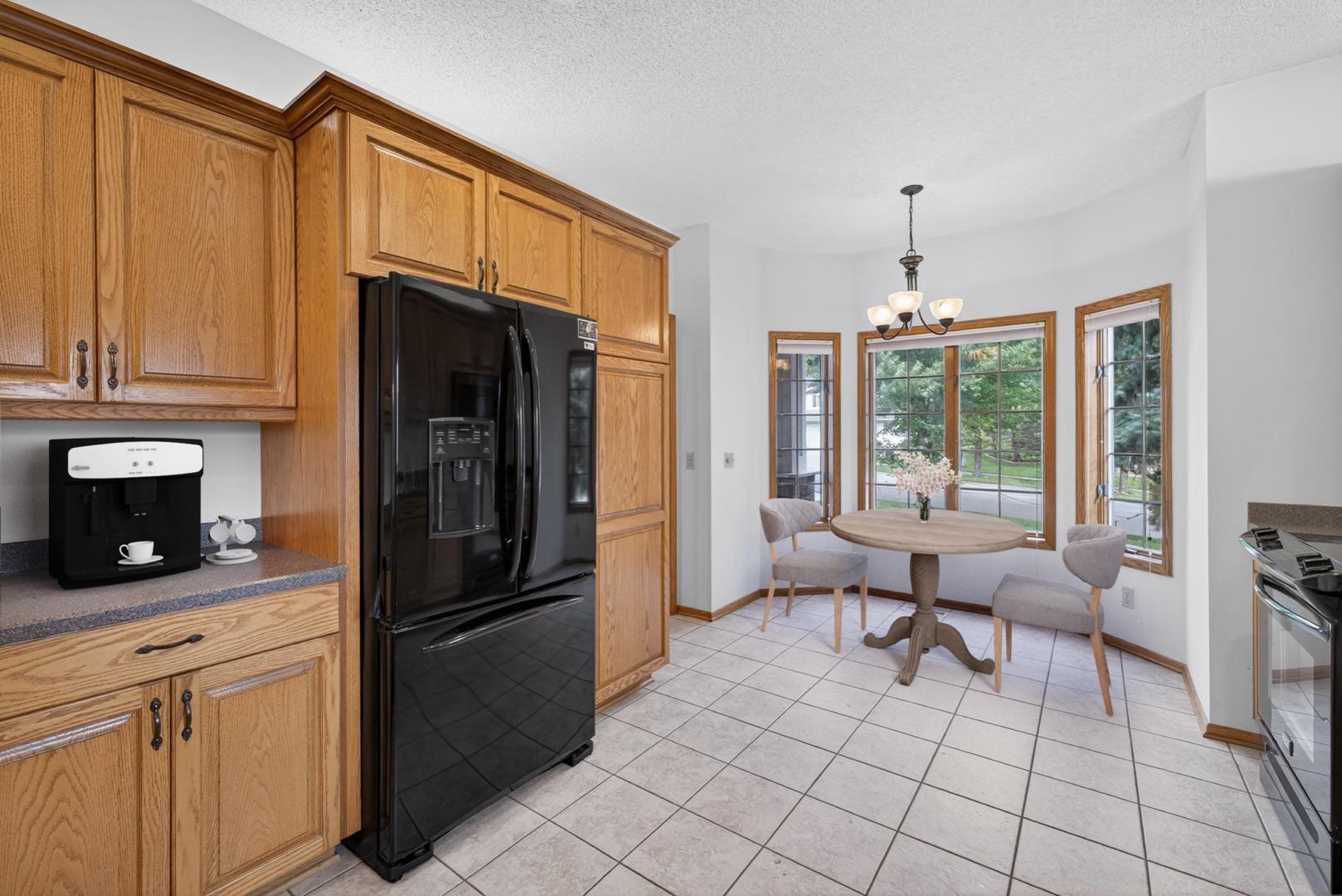 2032 Fox Valley Drive Sw Property Photo 9