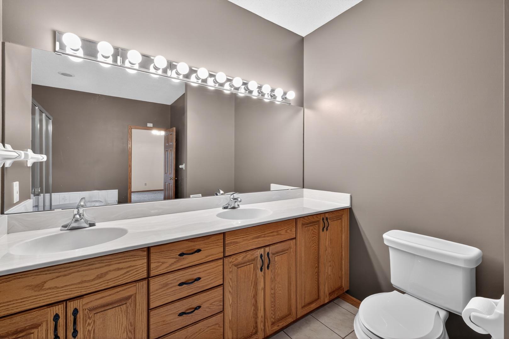2032 Fox Valley Drive Sw Property Photo 22