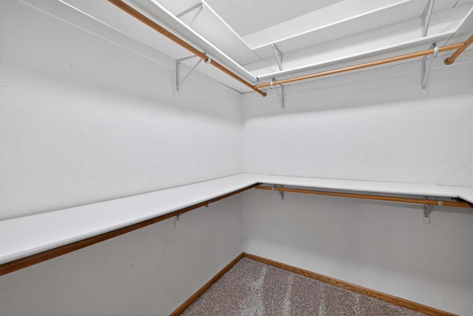 2032 Fox Valley Drive Sw Property Photo 23