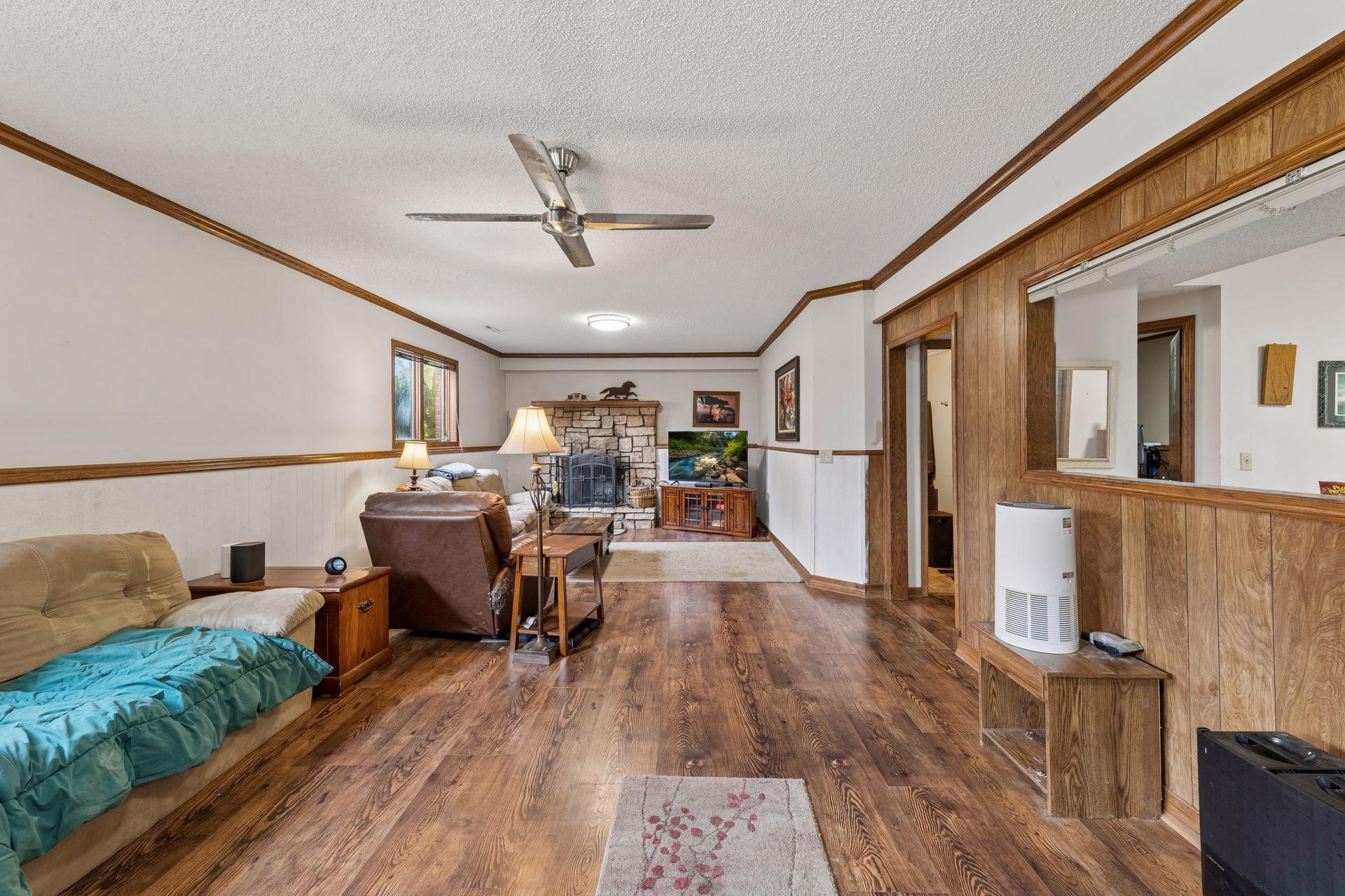 19036 Echo Lane Property Photo 18