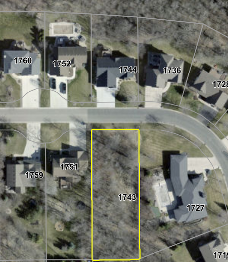 1743 Oakpointe Drive Property Photo 1