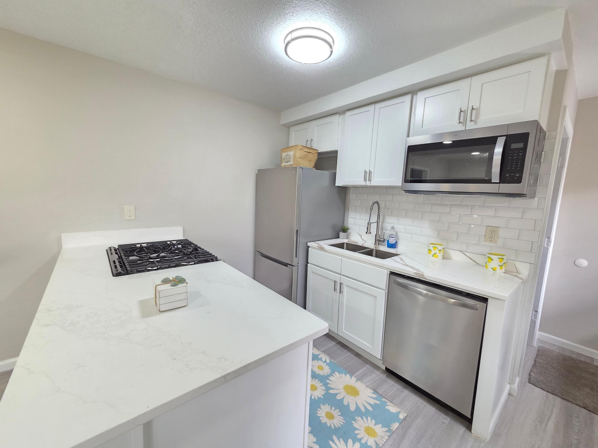 5201 W 84th Street Property Photo 12