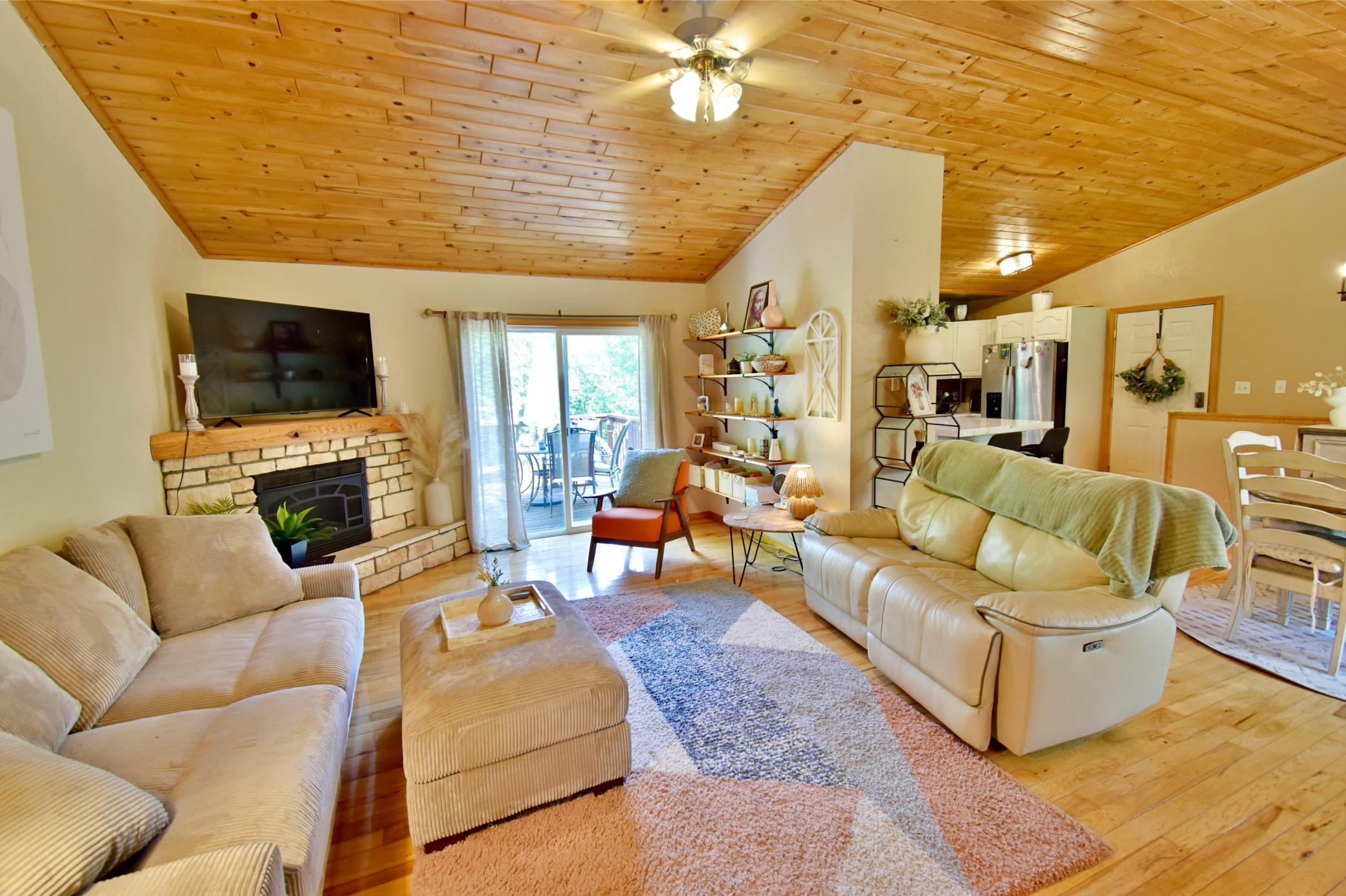 7300 Ski Chalet Drive Property Photo 4