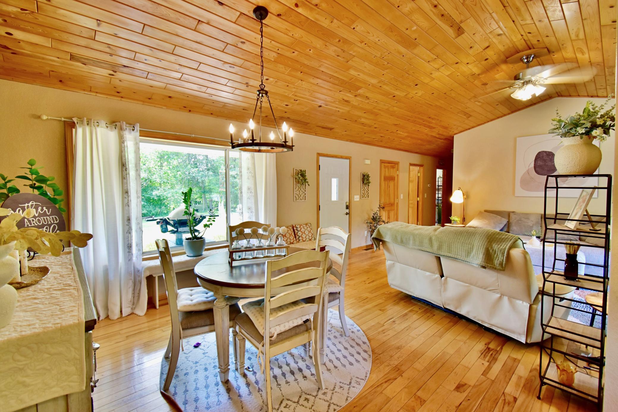 7300 Ski Chalet Drive Property Photo 7