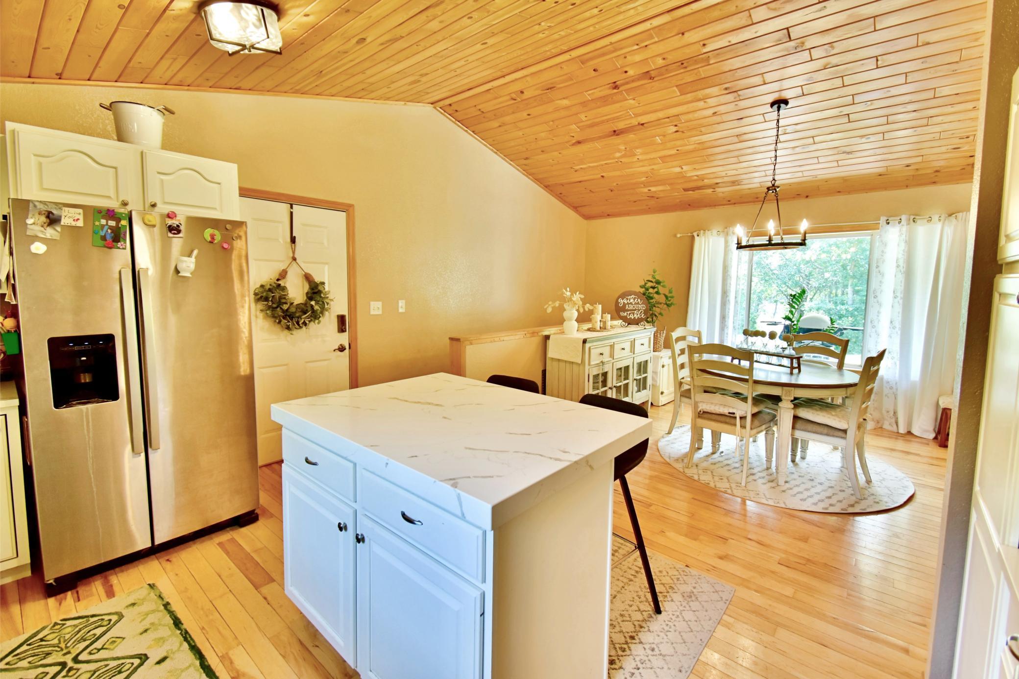 7300 Ski Chalet Drive Property Photo 8