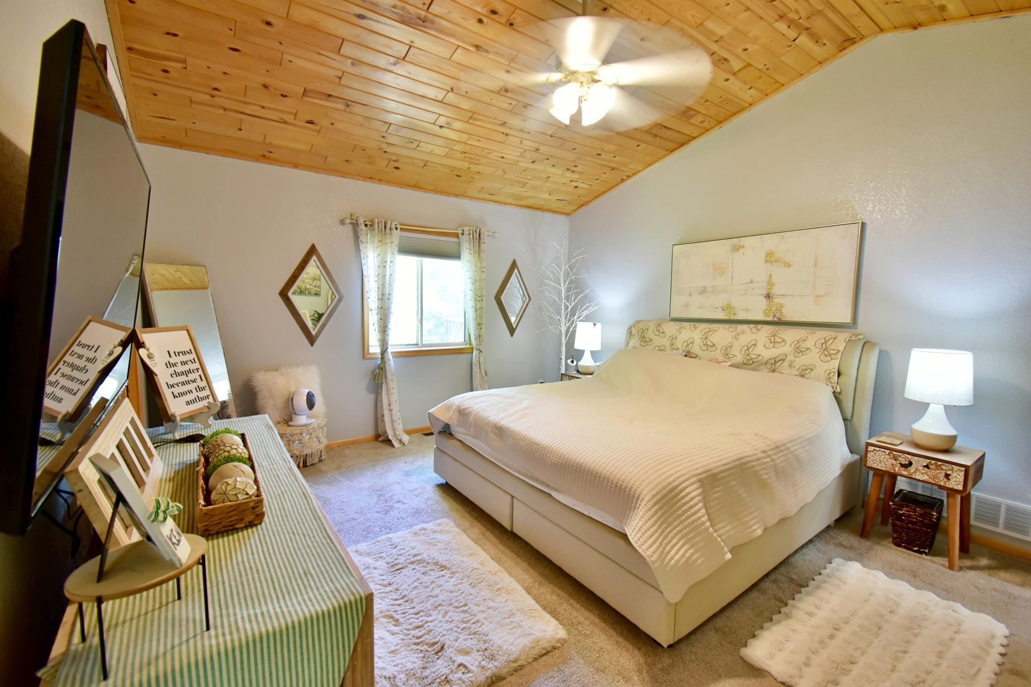7300 Ski Chalet Drive Property Photo 16