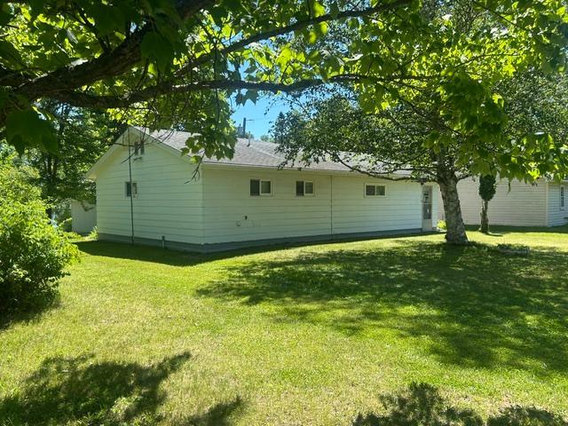 30450 W Shore Drive Property Photo 2