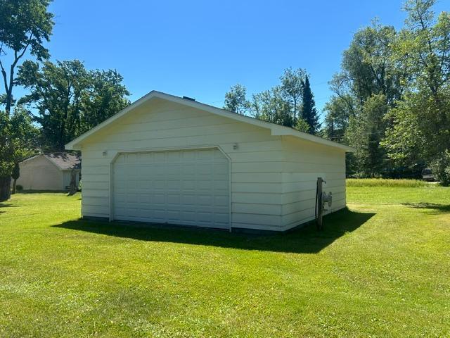 30450 W Shore Drive Property Photo 4