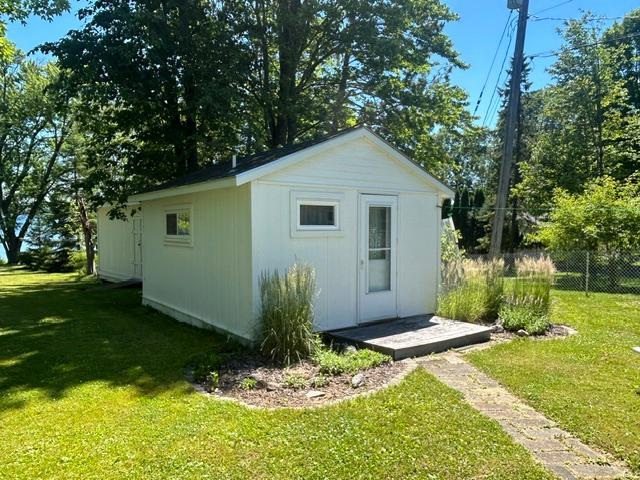 30450 W Shore Drive Property Photo 6