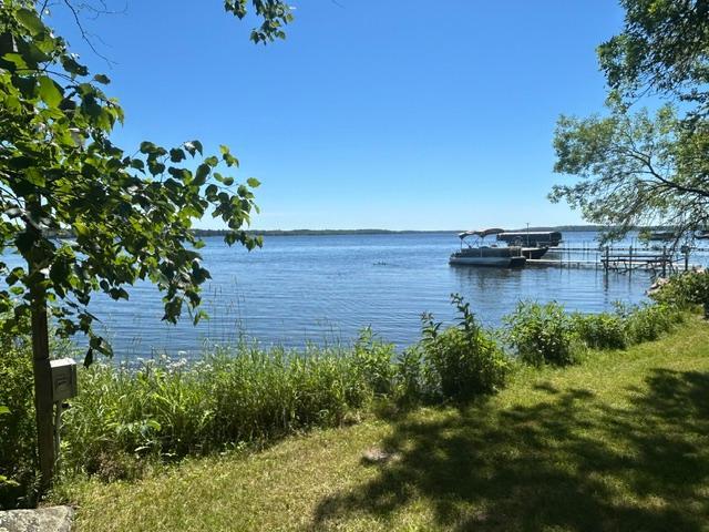 30450 W Shore Drive Property Photo 11