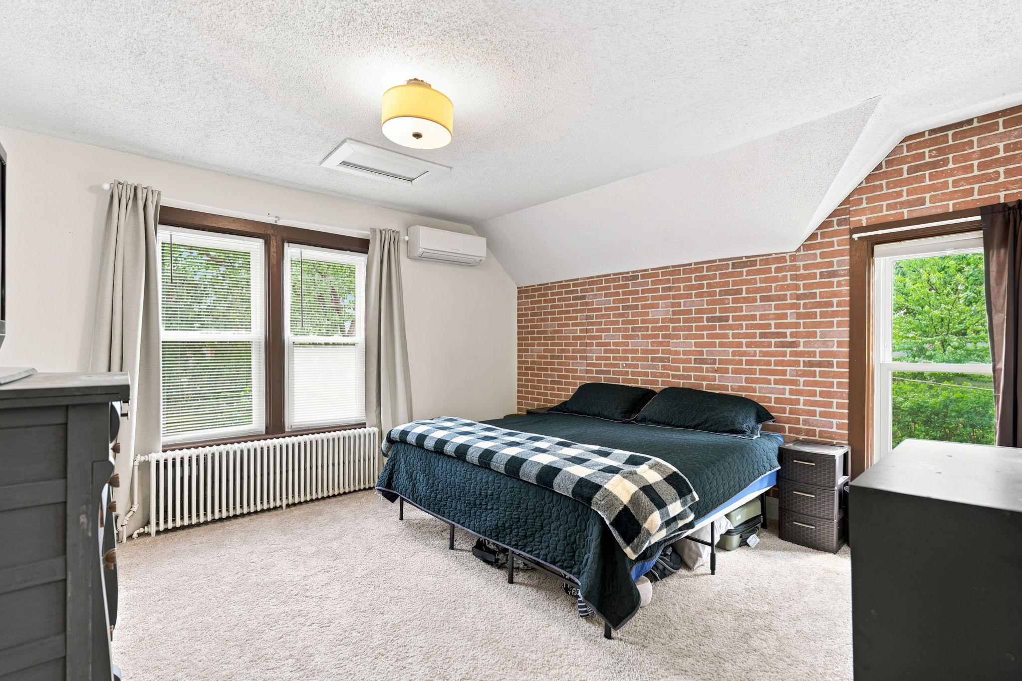 4864 Bloom Avenue Property Photo 14
