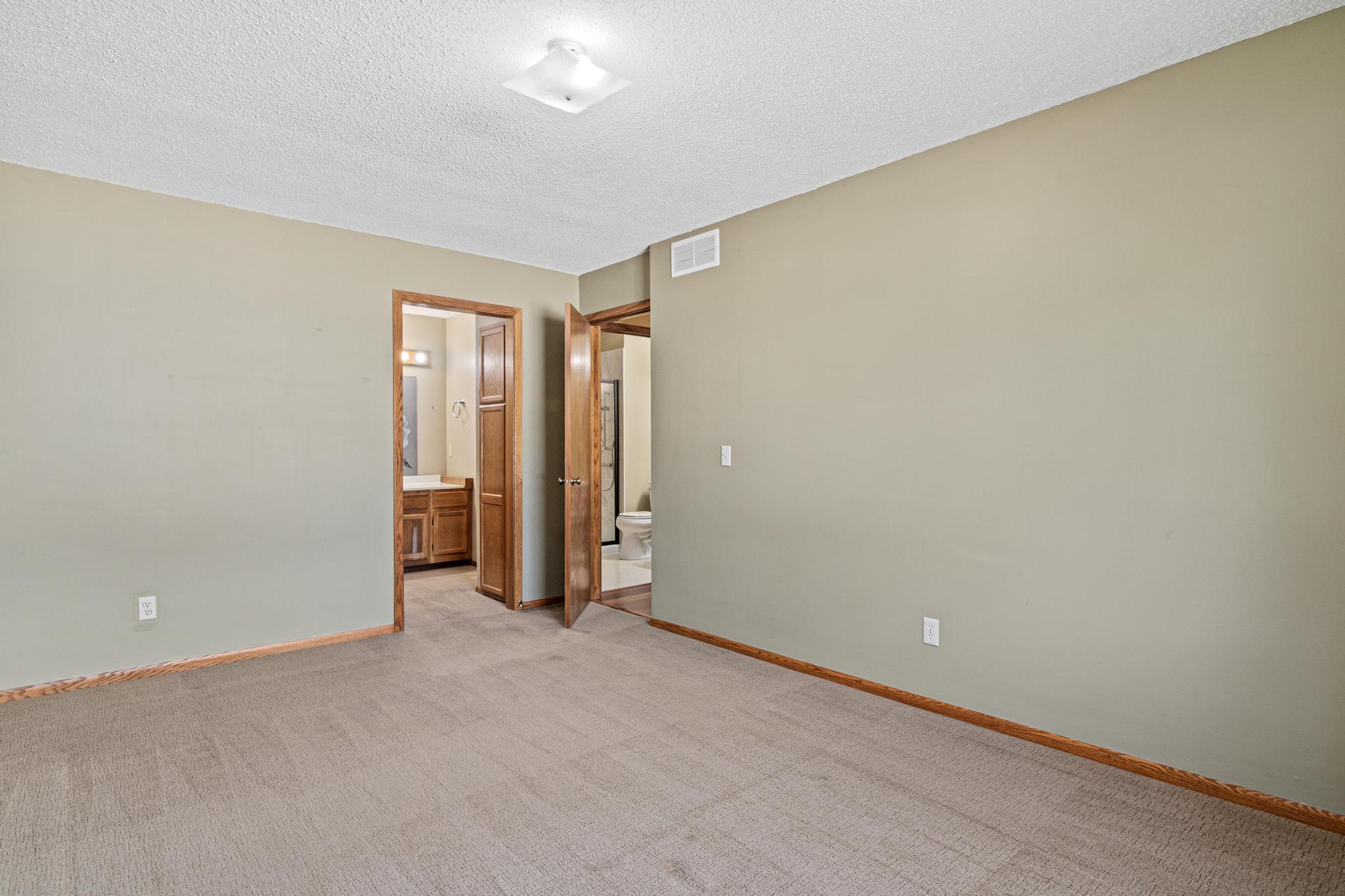 1314 Deercliff Lane Property Photo 10