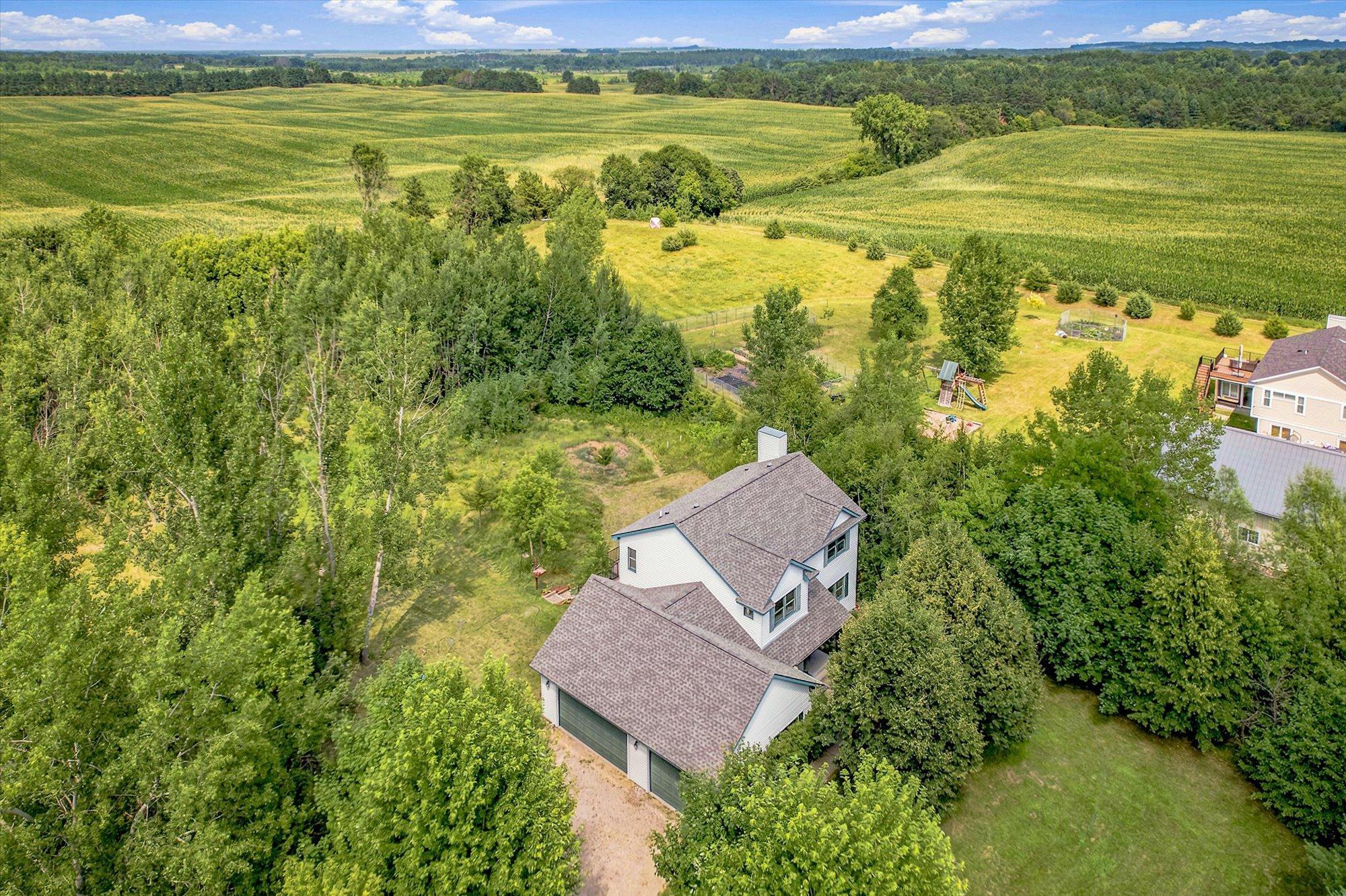 844 Moonbeam Road W Property Photo 1