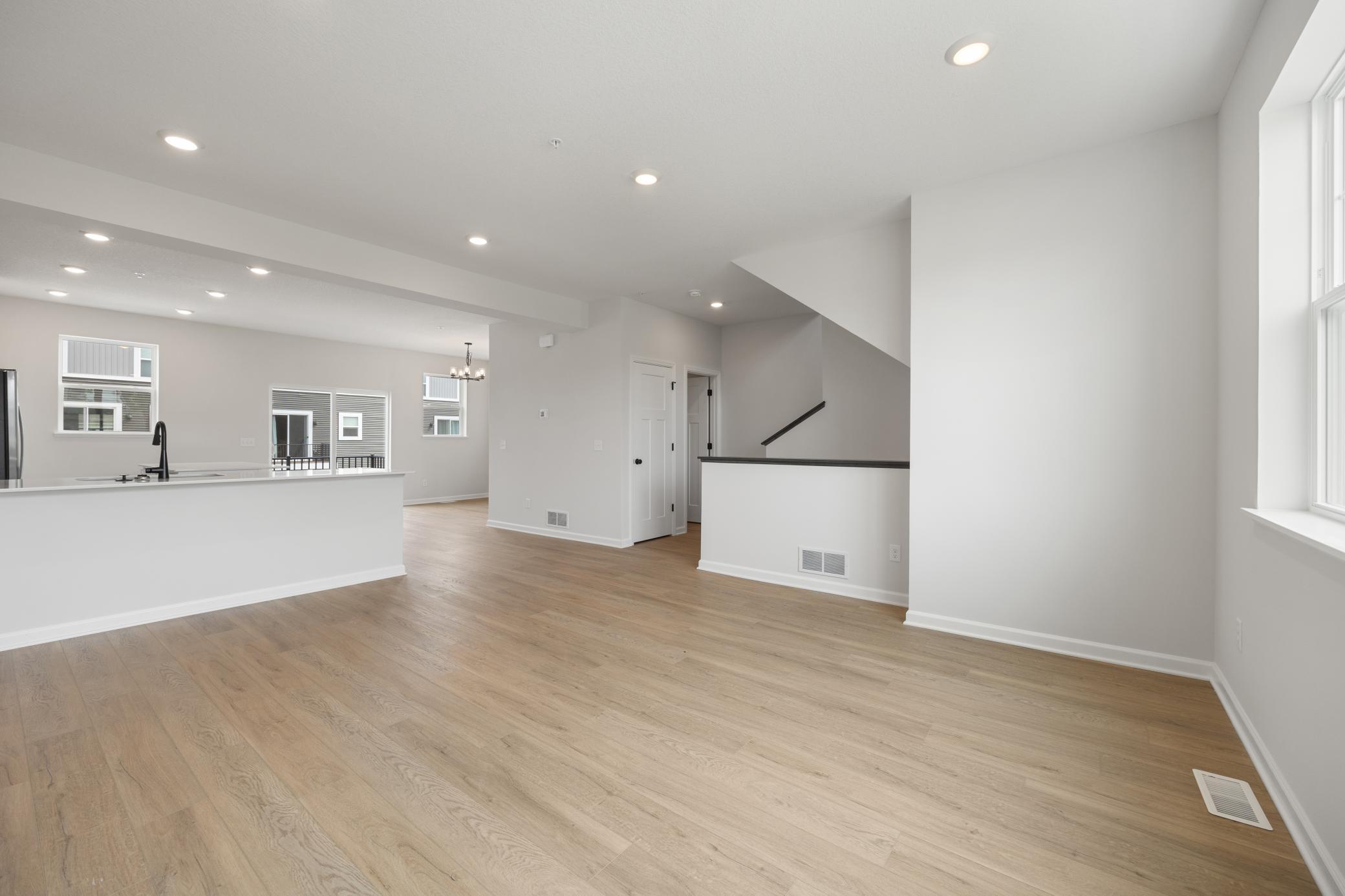 10350 Birchwood Circle Property Photo 3