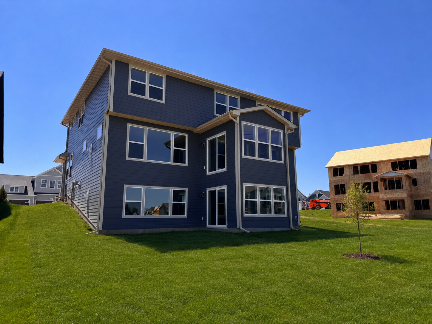 18200 103rd Avenue N Property Photo 5