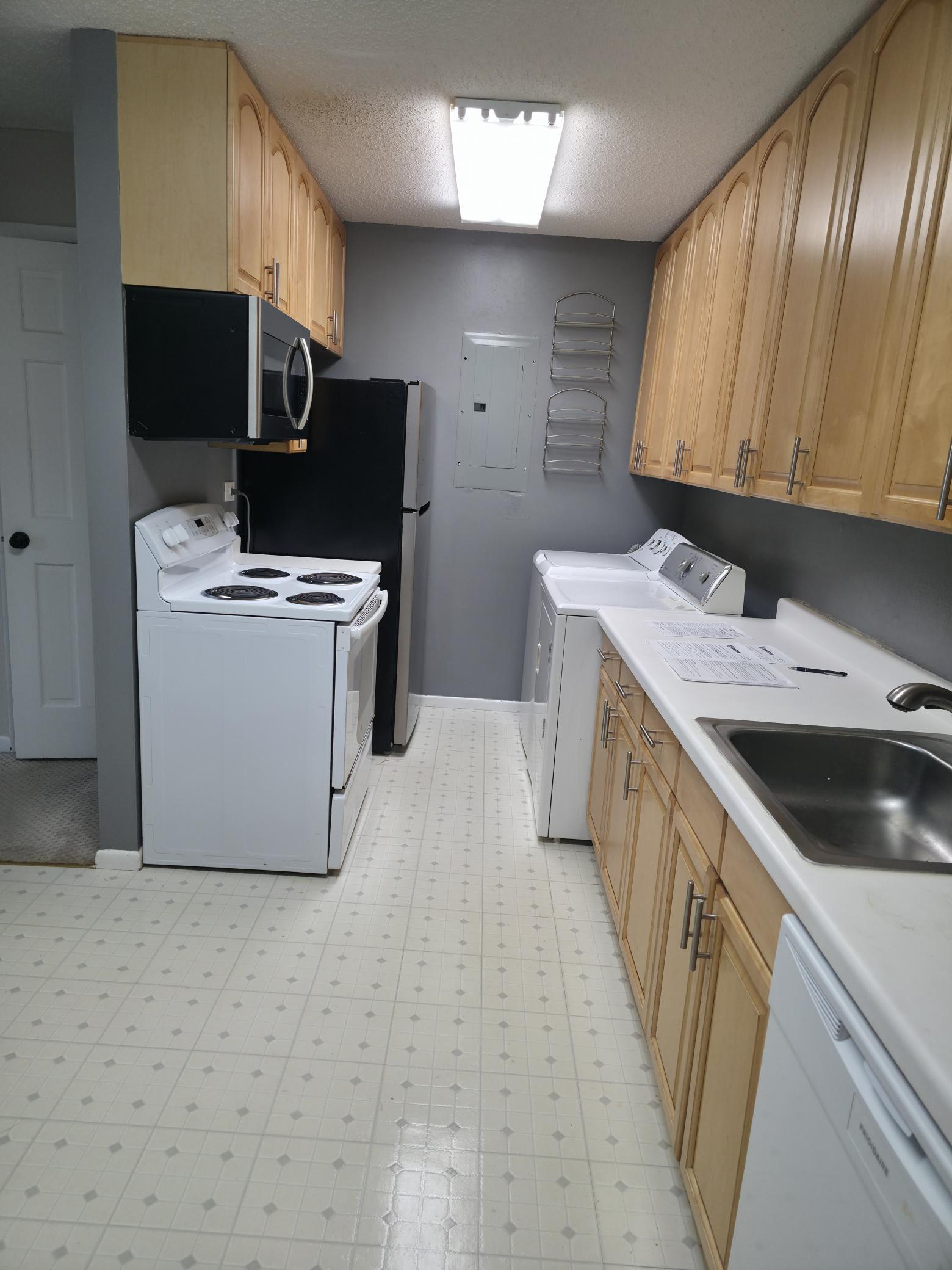 1241 Wagon Wheel Road Property Photo 1