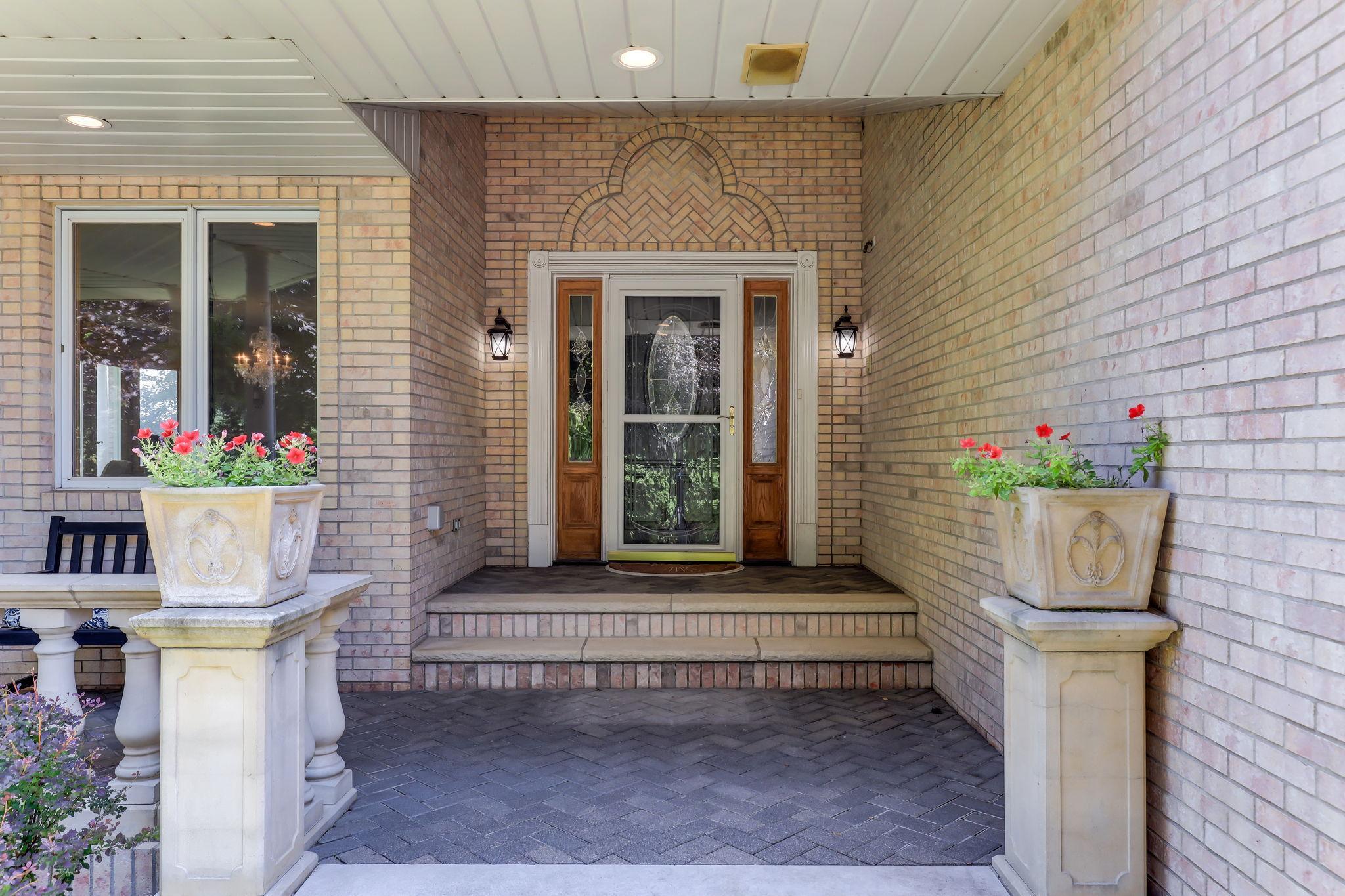 8148 Ithaca Lane N Property Photo 6