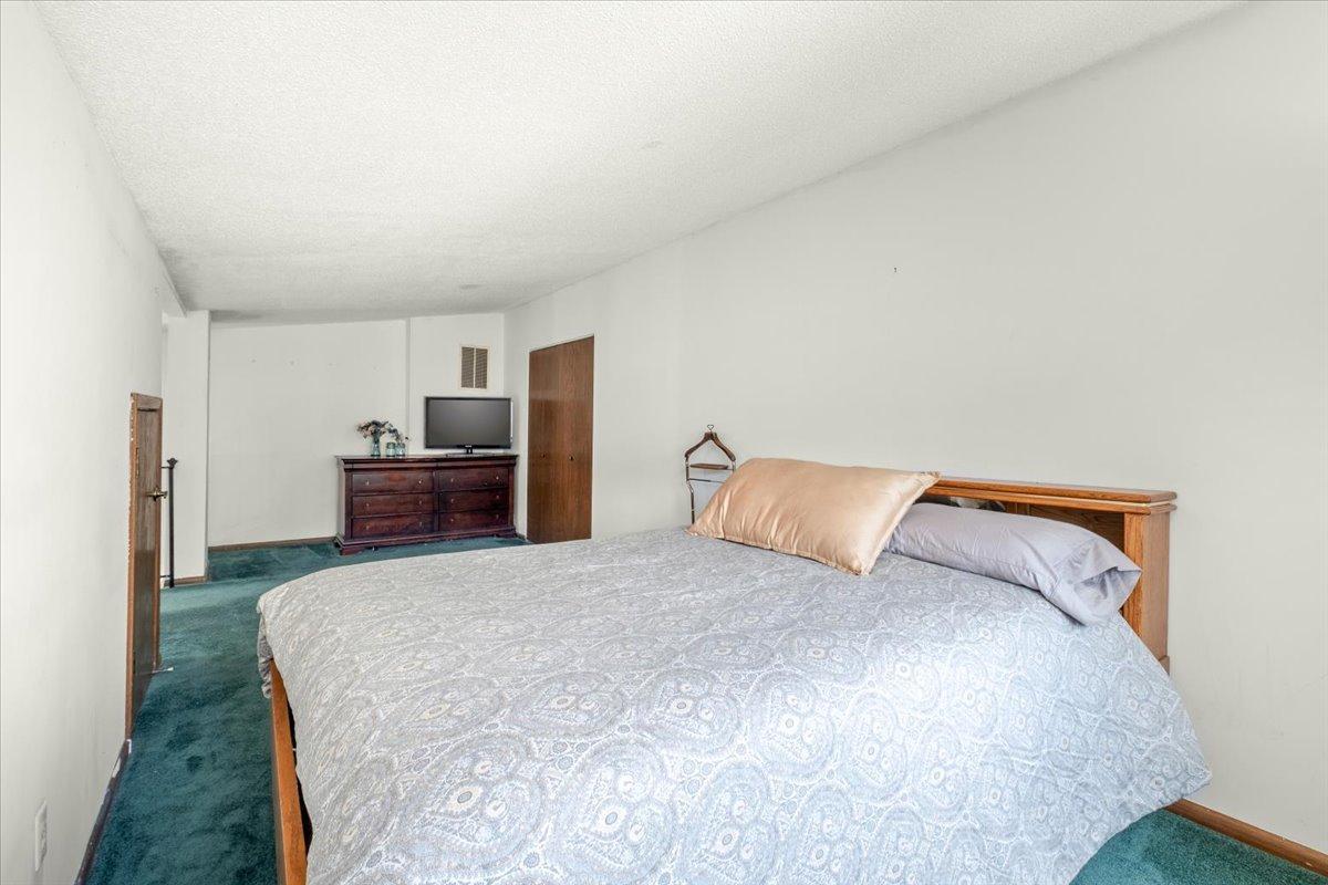 5530 E Bavarian Pass Property Photo 17