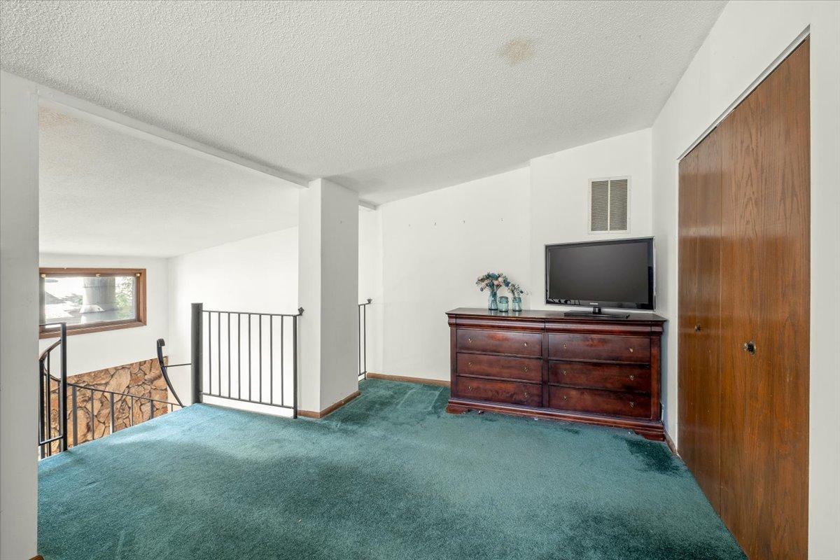 5530 E Bavarian Pass Property Photo 18